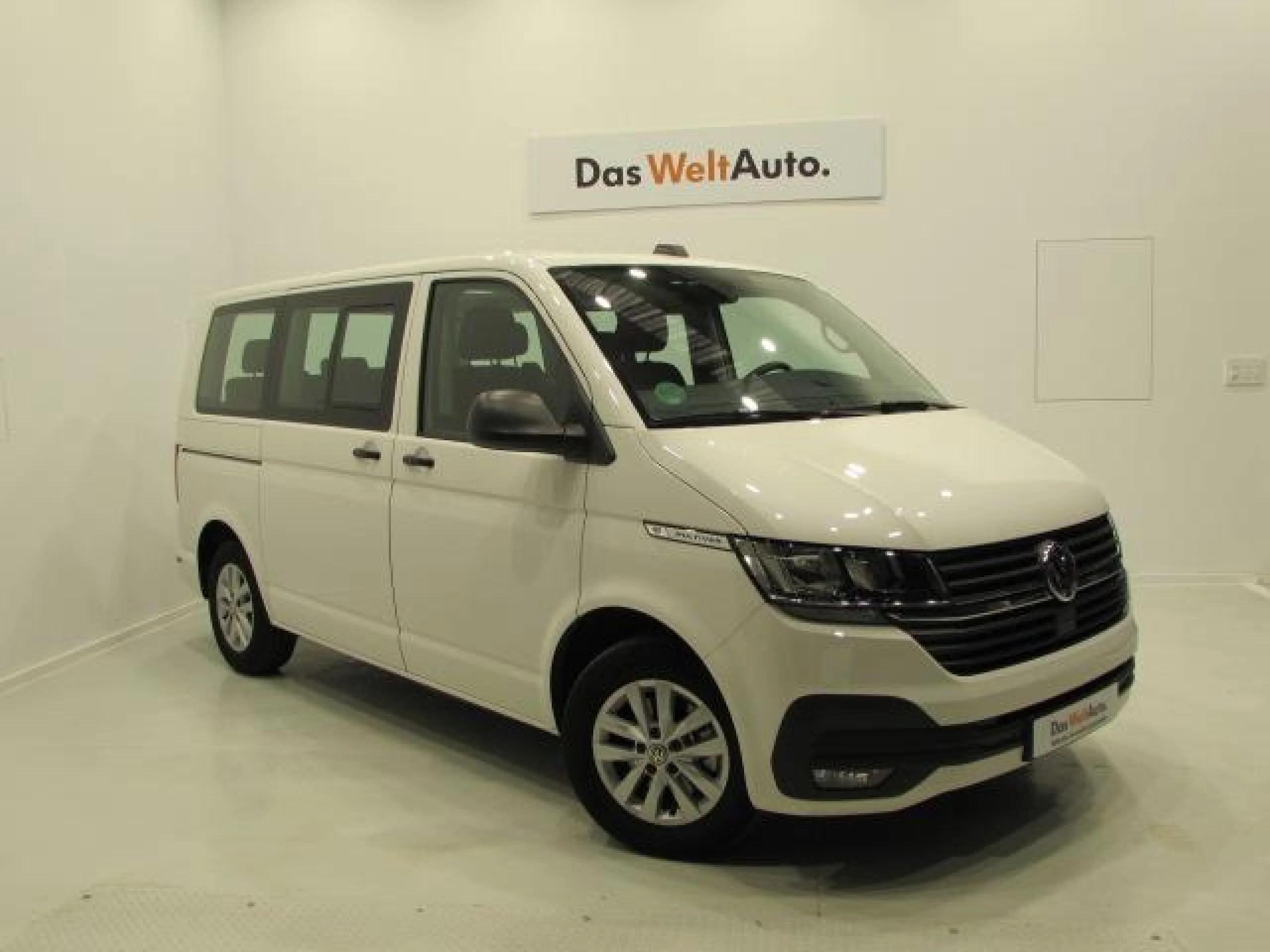 VW COMERCIALES Multivan MULTIVAN 6.1 READY2DISCOVER BATALLA CORTA 2.0 TDI 110 KW (150 CV) DSG 7 VEL. 3.000 - Foto 1