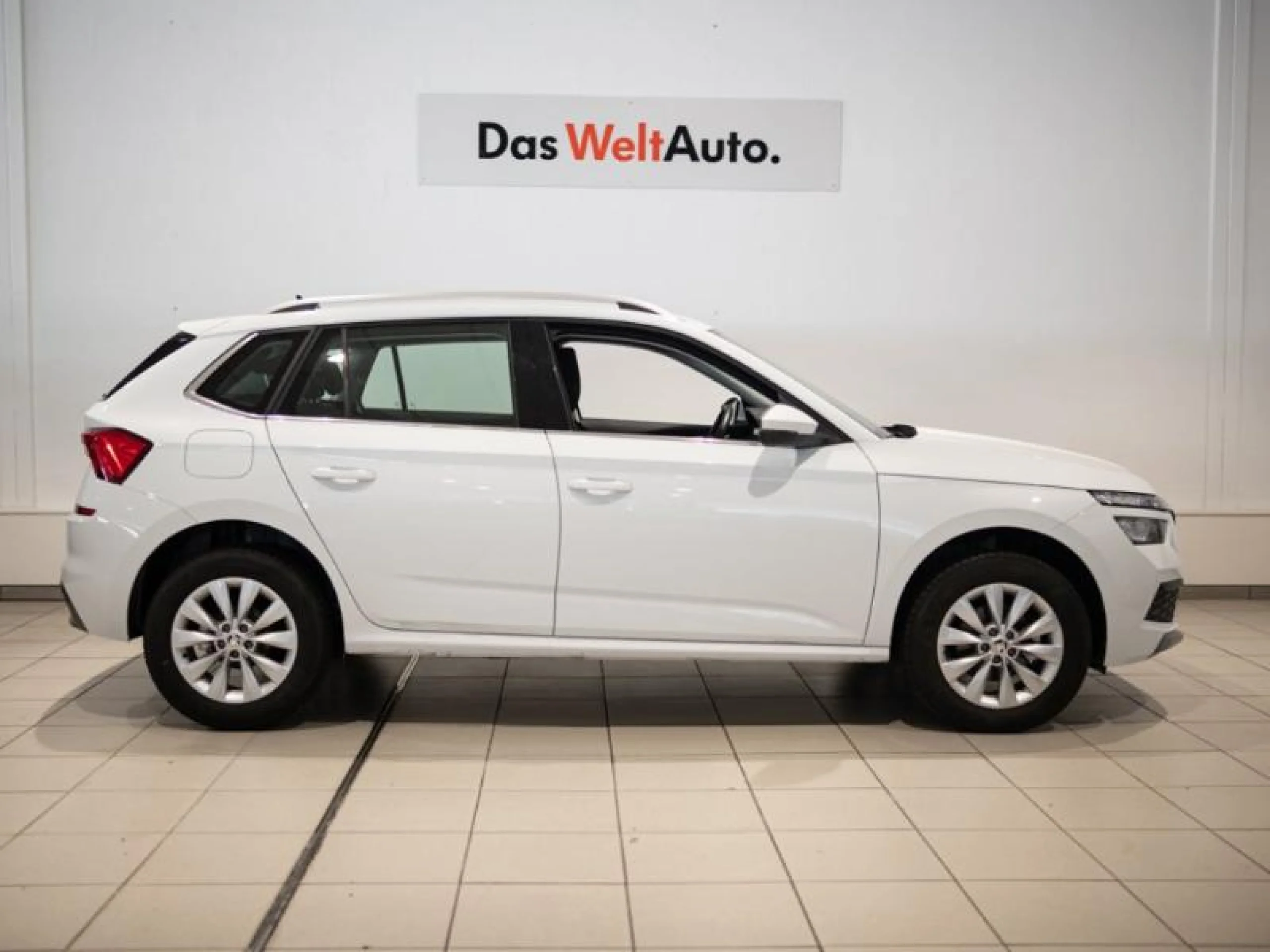 SKODA KAMIQ 1.0 TSI 81KW (110CV) AMBITION - Foto 3