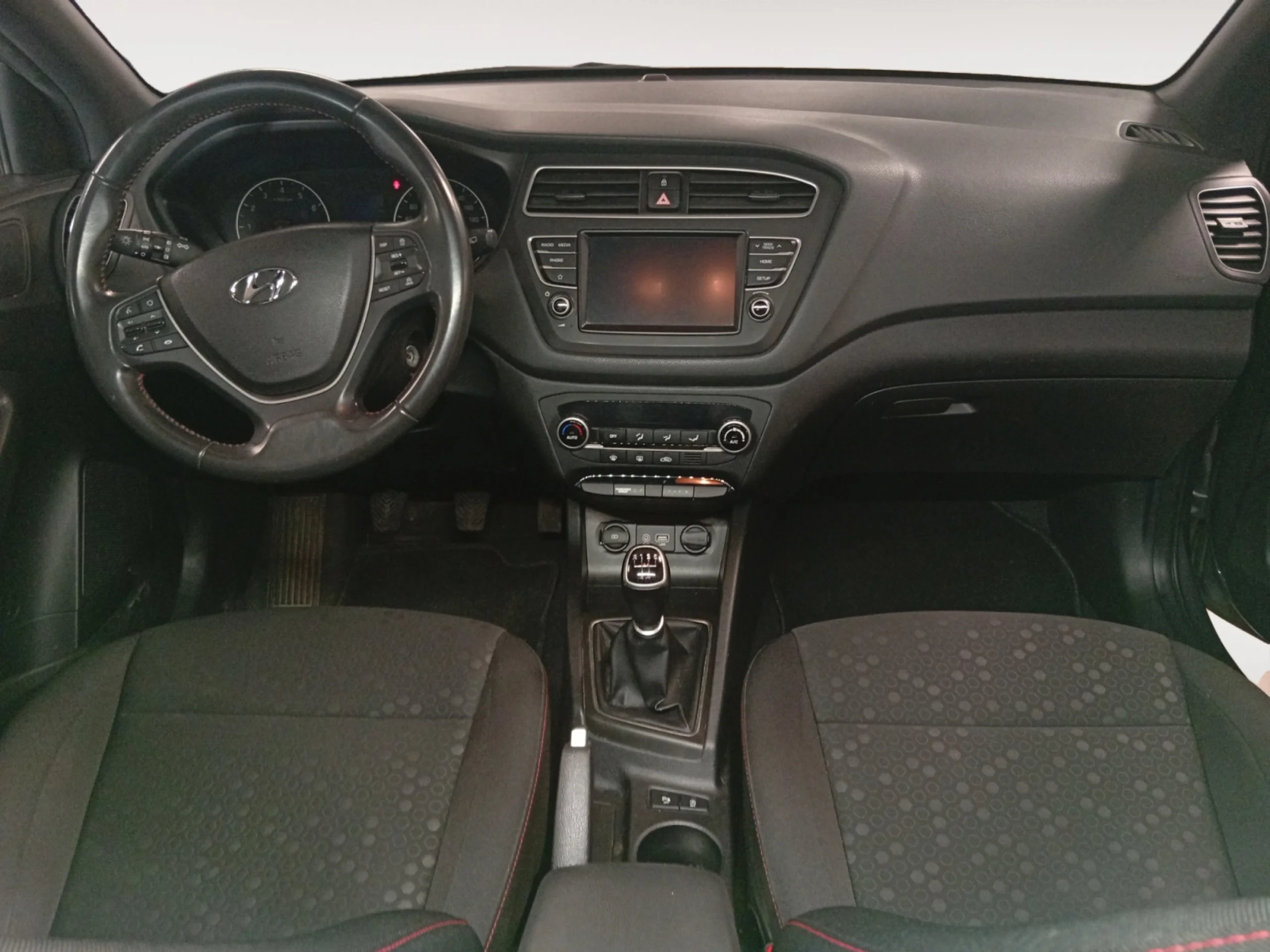 HYUNDAI I20 1.0 TGDI 74KW (100CV) DRIVE & SKATE - Foto 4