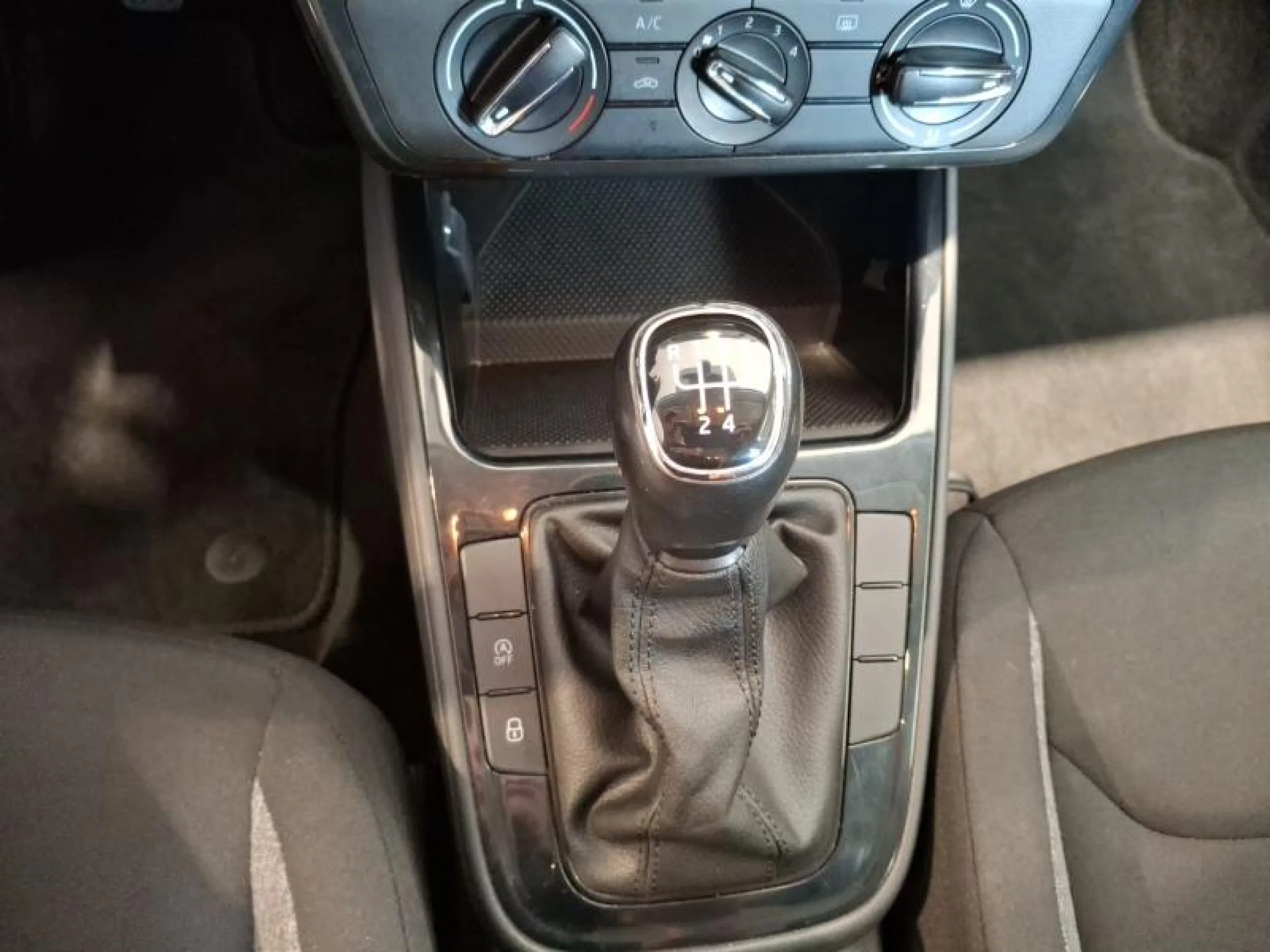 SKODA FABIA 1.0 MPI 59KW (80CV) ACTIVE - Foto 13