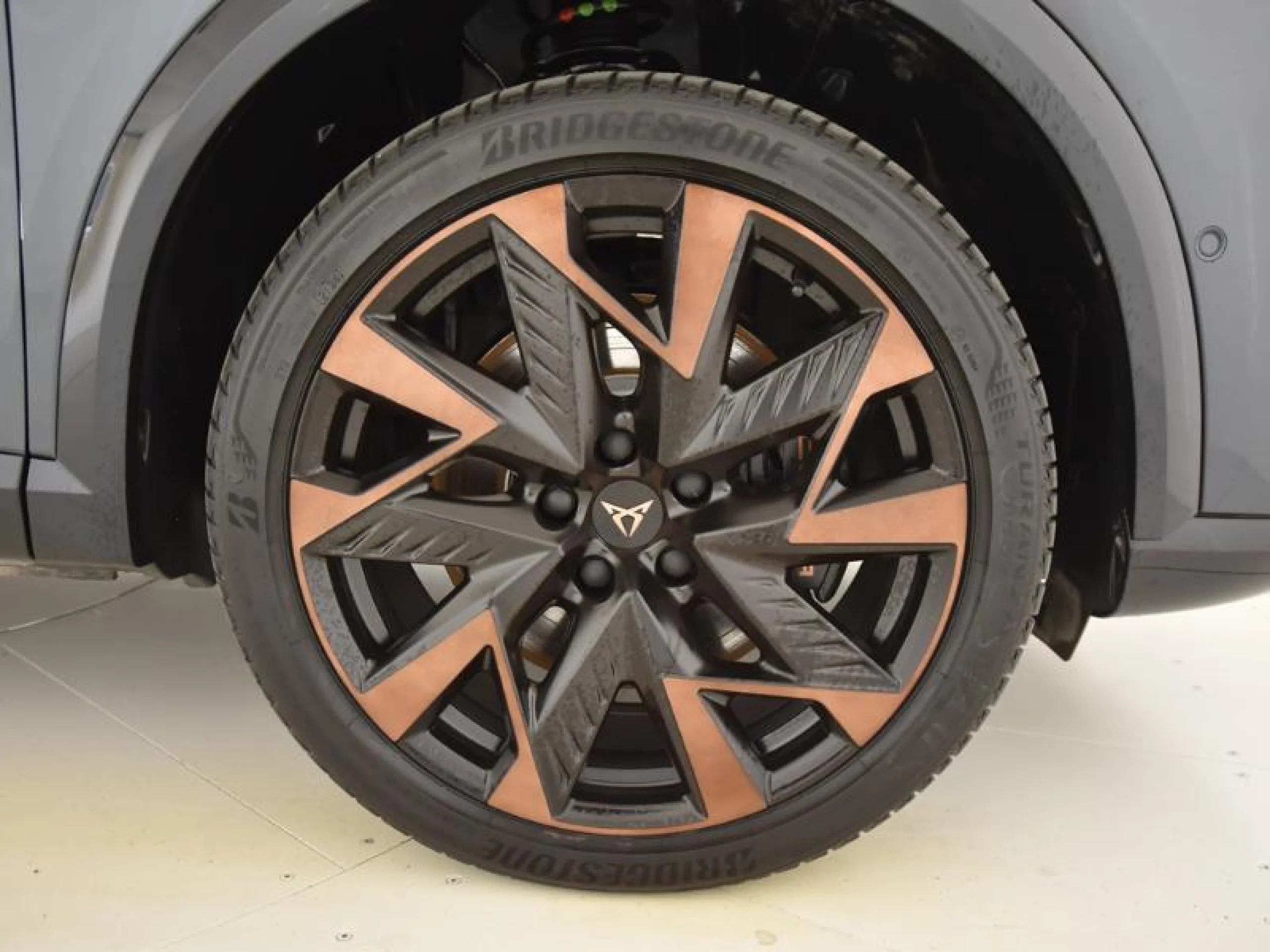 CUPRA FORMENTOR 1.5 TSI E HYBRID 200KW (272 CV) VZ DSG - Foto 8