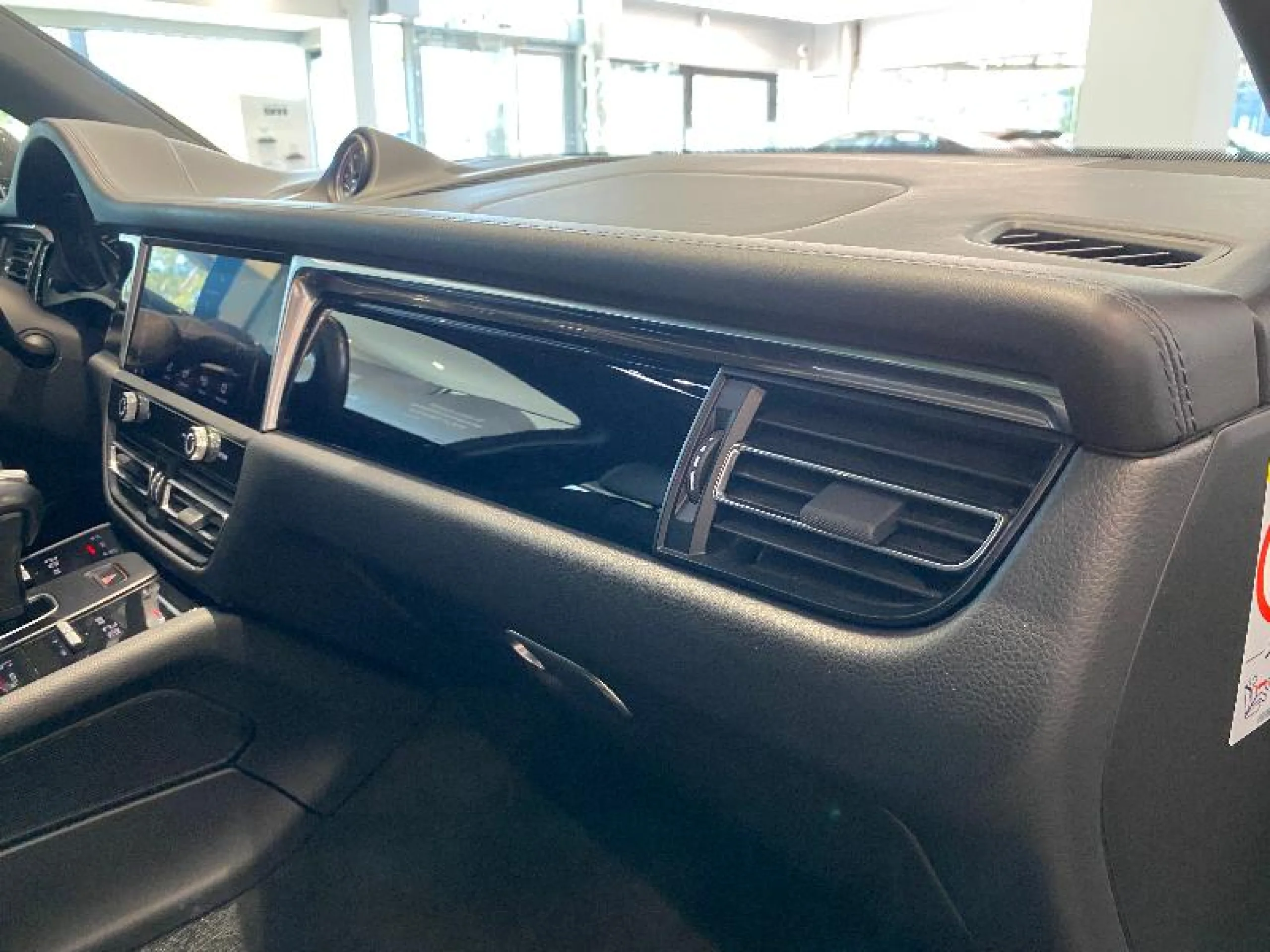 PORSCHE MACAN T - Foto 24