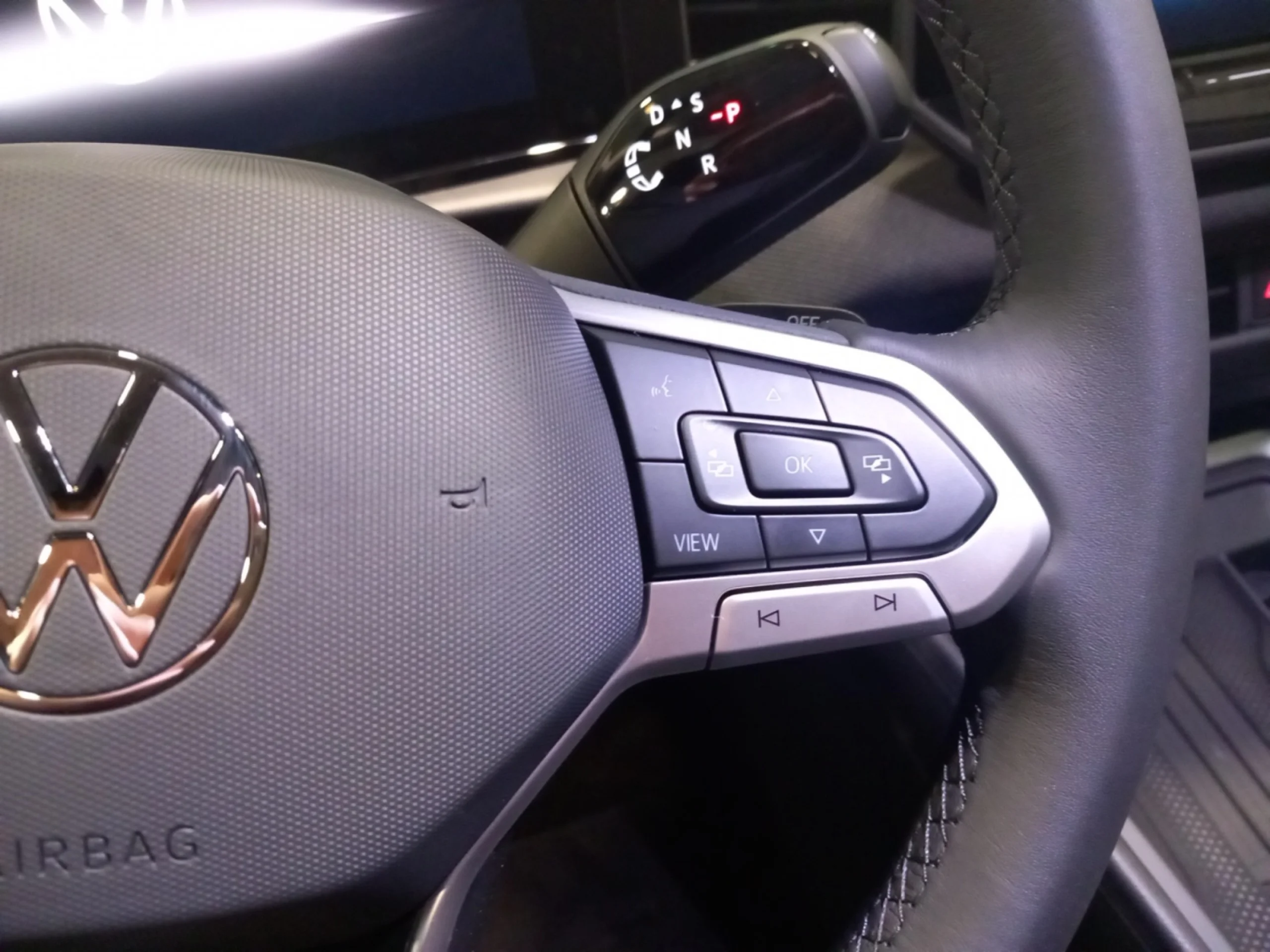 VOLKSWAGEN T ROC T ROC MÁS 1.5 ETSI 110 KW (150 CV)  AUTOMÁTICO DSG 7 VEL. - Foto 10