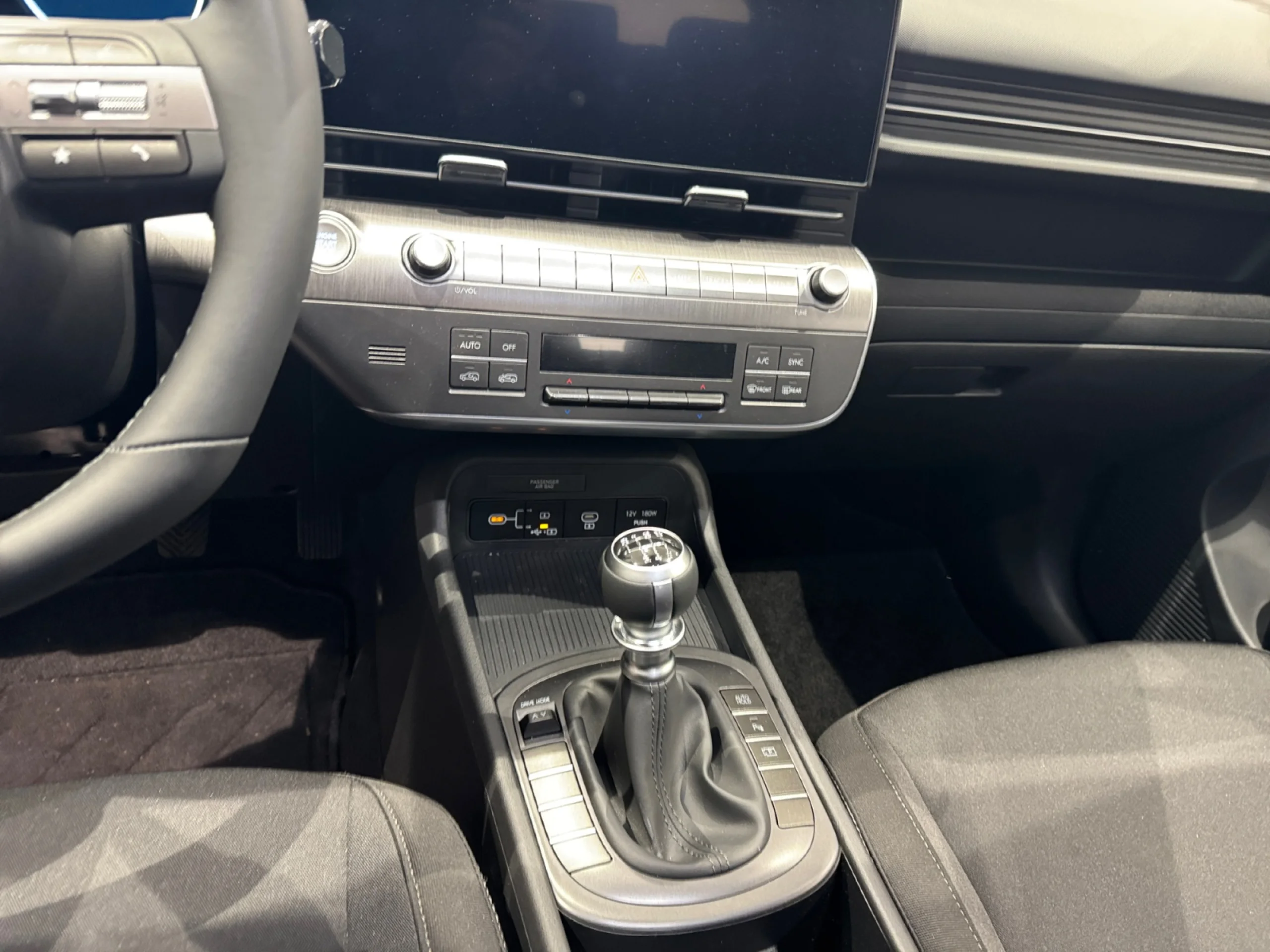 HYUNDAI KONA 1.6T 150CV XLS - Foto 9