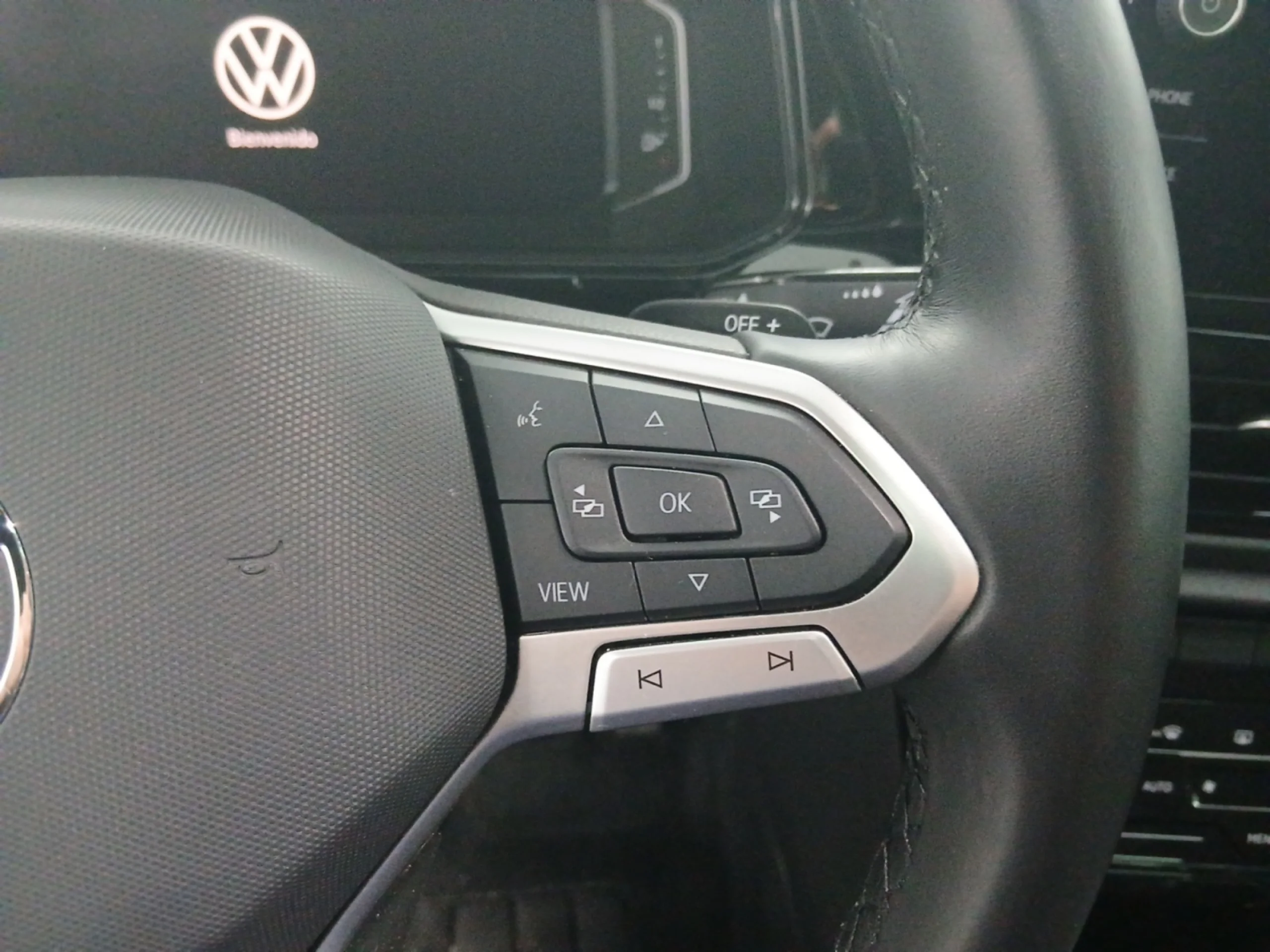VOLKSWAGEN T ROC T ROC DARK LINE 1.5 TSI 110 KW (150 CV)  AUTOM TICO DSG 7 VEL. - Foto 10