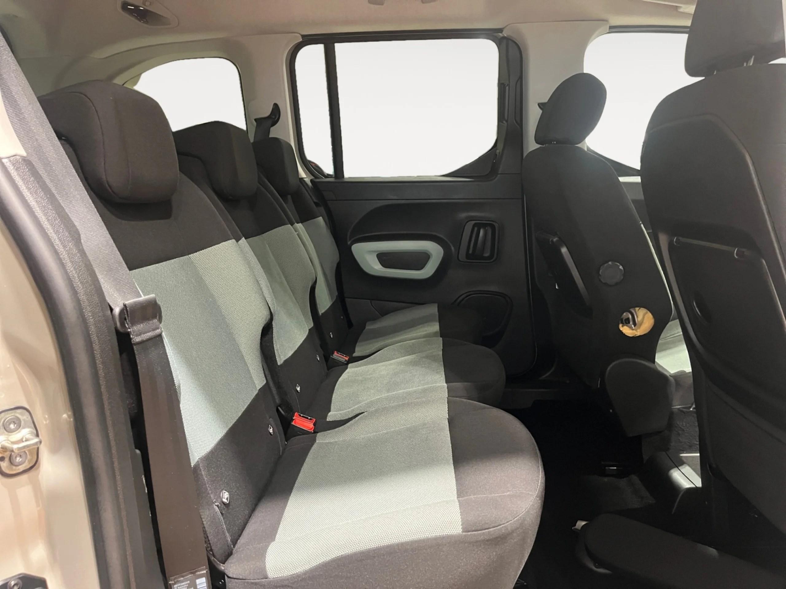 CITROEN BERLINGO TALLA M BLUEHDI 100 S&S SHINE - Foto 6