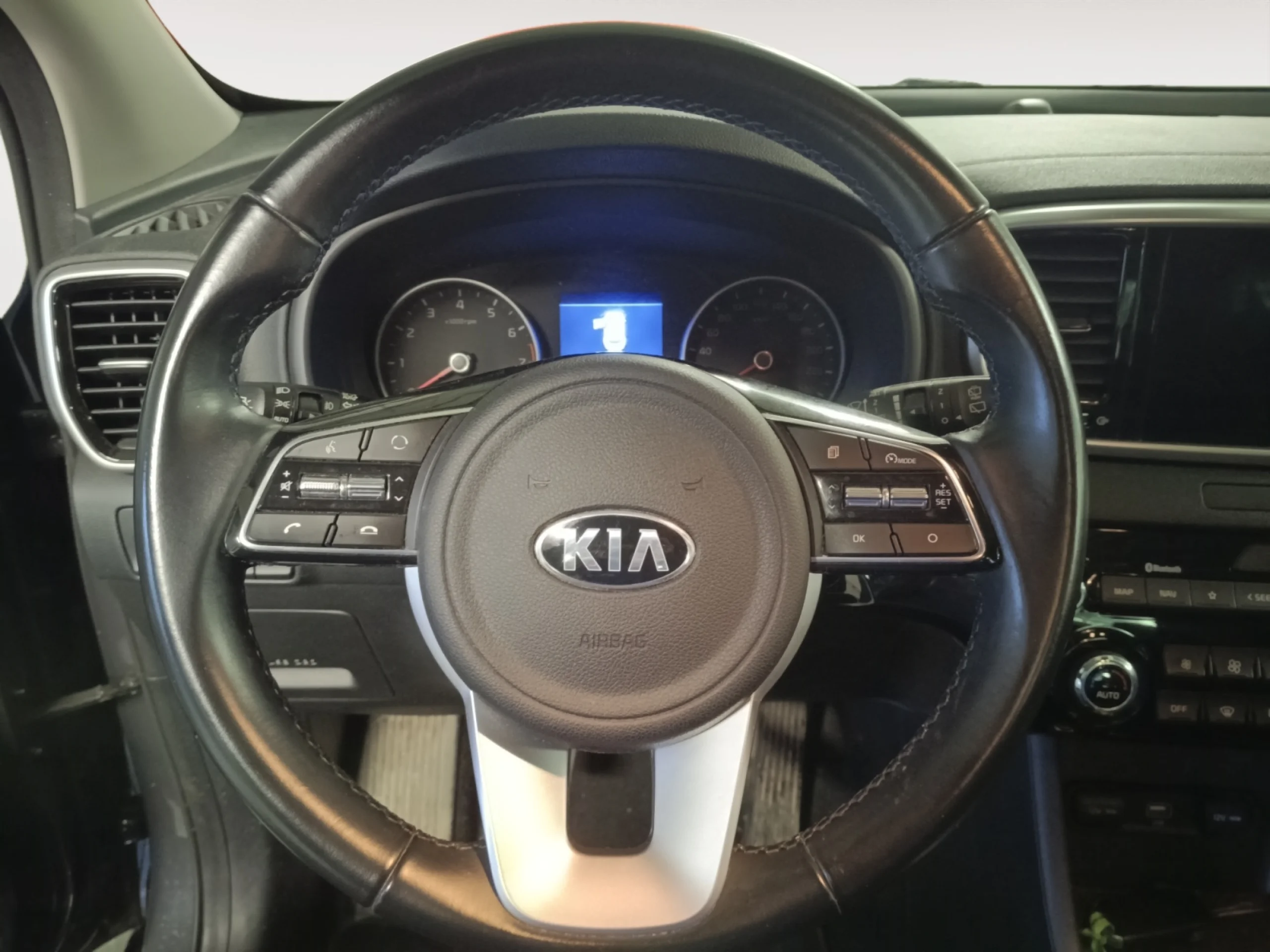 KIA SPORTAGE 1.6 GDI 97KW (132CV) BLACK EDITION 4X2 - Foto 11