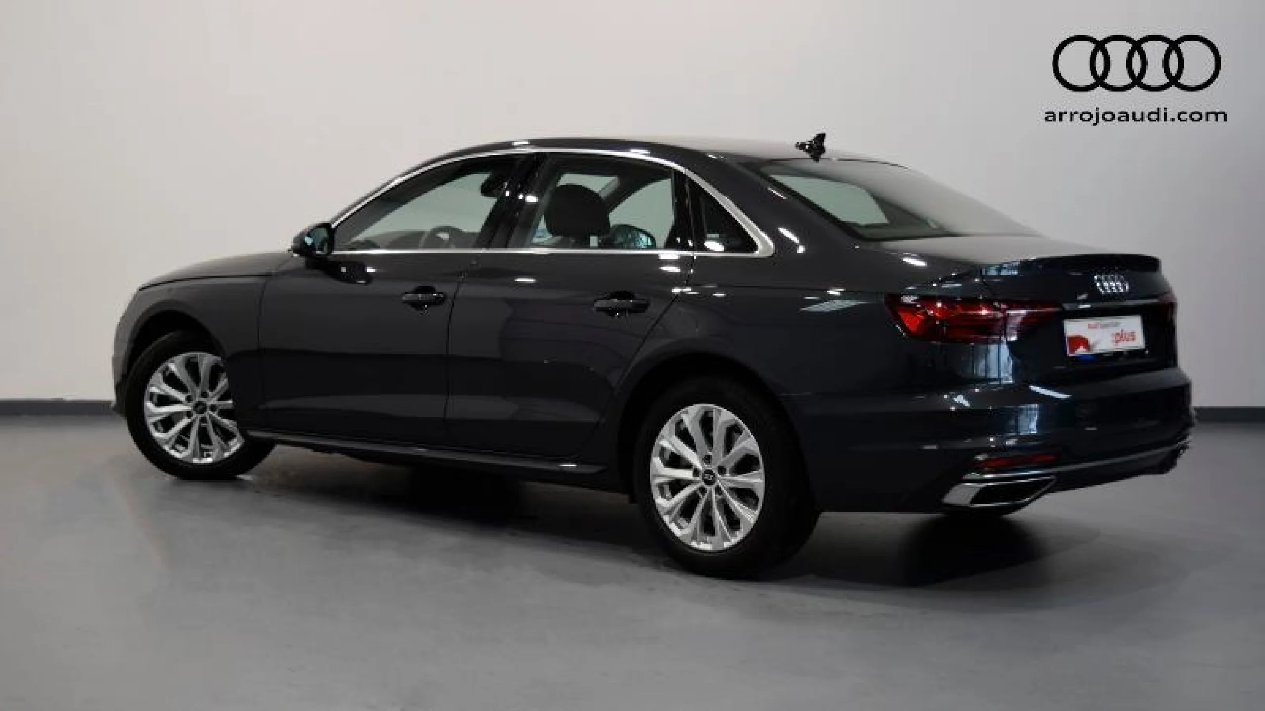 AUDI A4 ADVANCED 30 TDI 100KW (136CV) S TRONIC - Foto 2