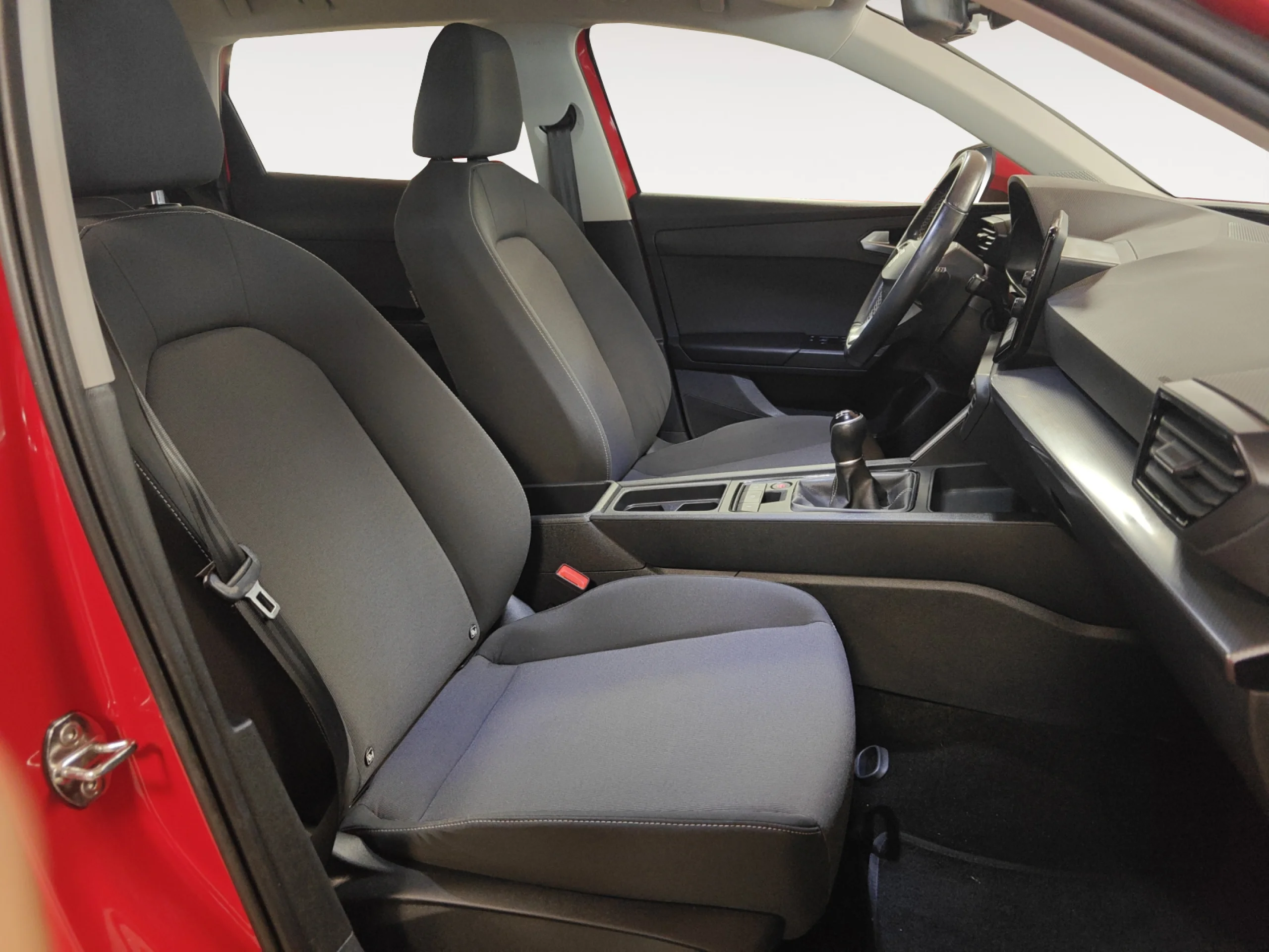 SEAT LEON SP 2.0 TDI 85KW REFERENCE - Foto 5