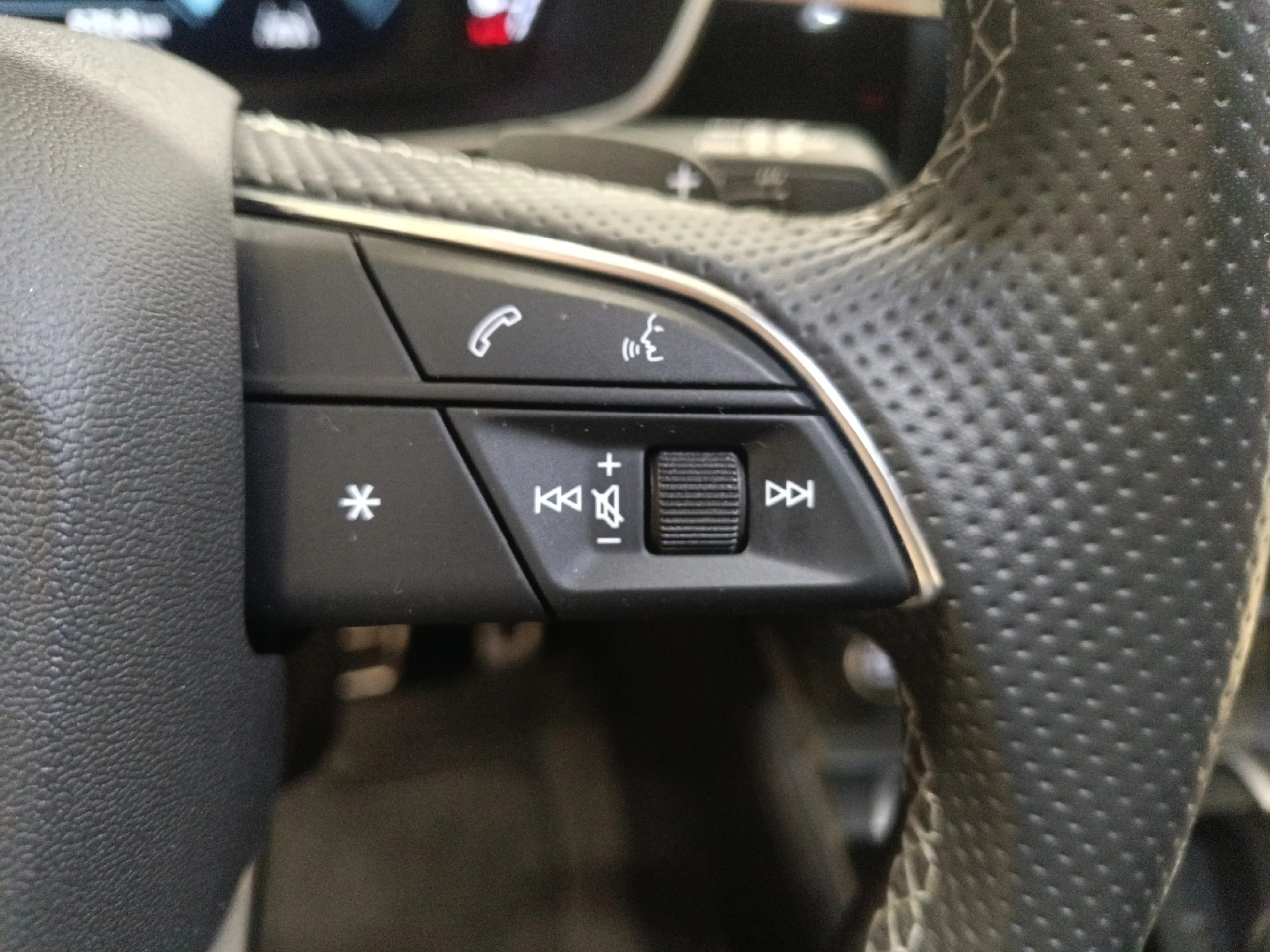 AUDI Q3 S LINE 35 TDI 110KW (150CV) S TRONIC - Foto 10