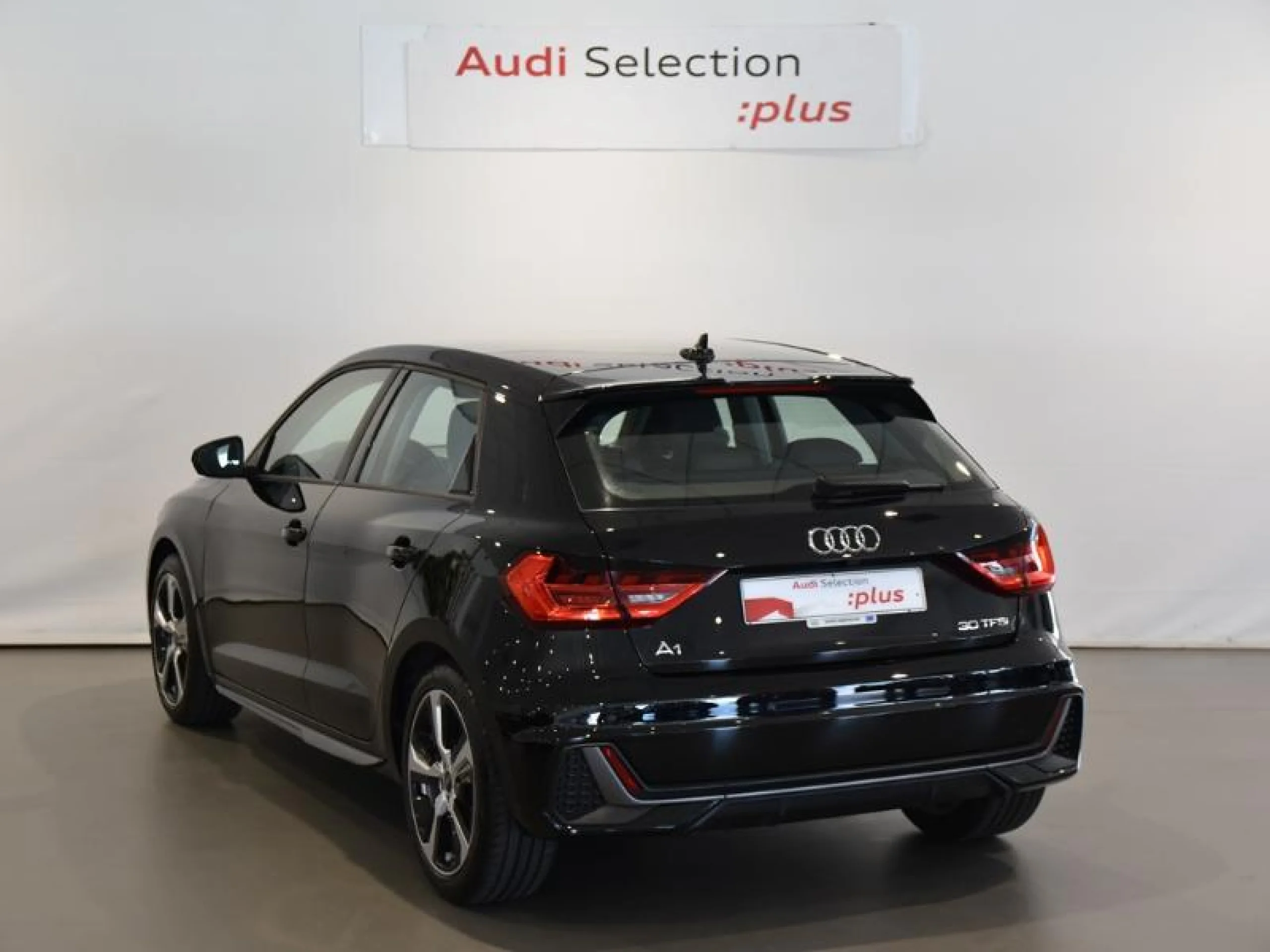 AUDI A1 SPORTBACK ADRENALIN 30 TFSI 81KW S TRON - Foto 2