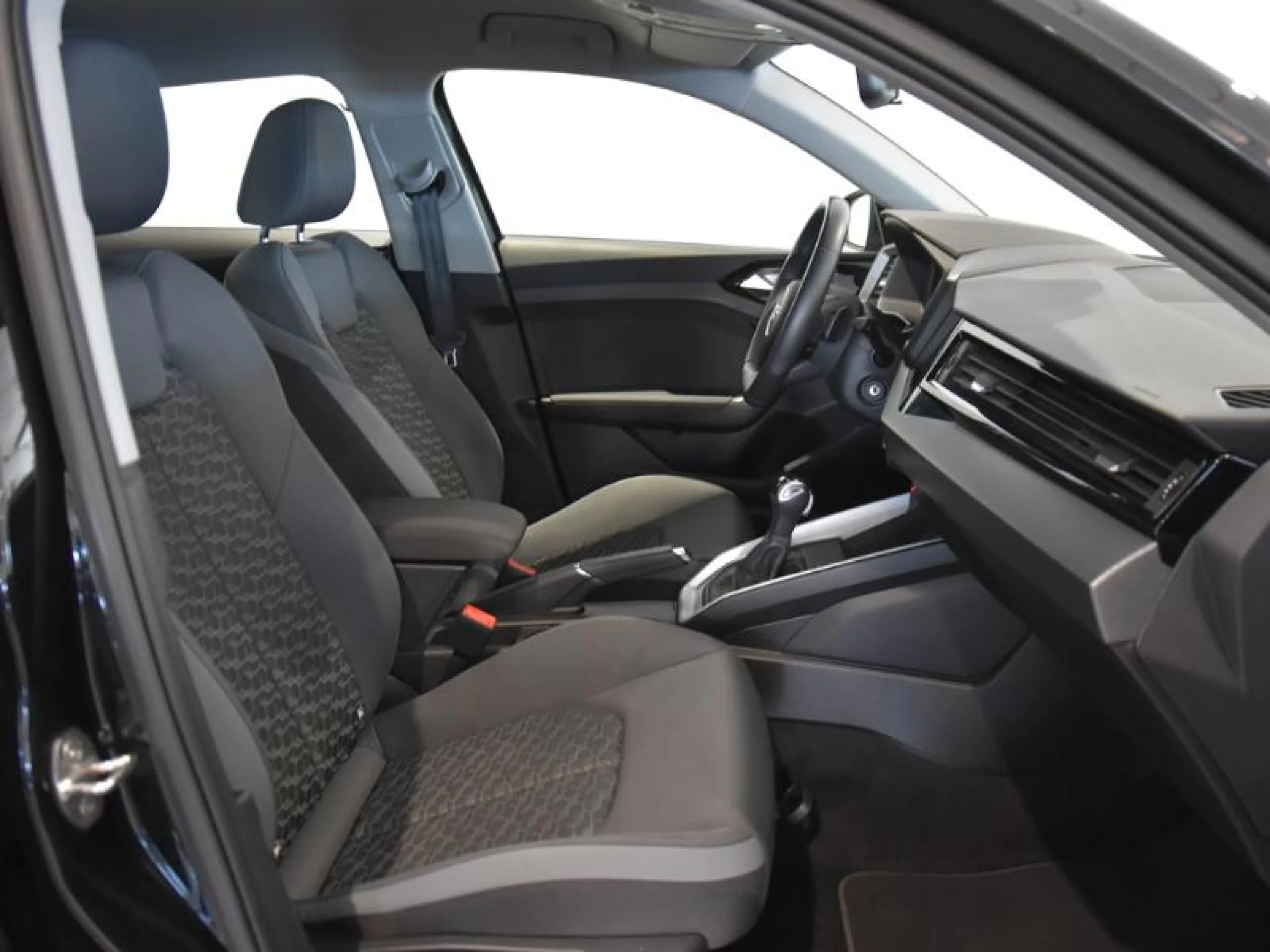 AUDI A1 SPORTBACK ADRENALIN 30 TFSI 81KW S TRON - Foto 5