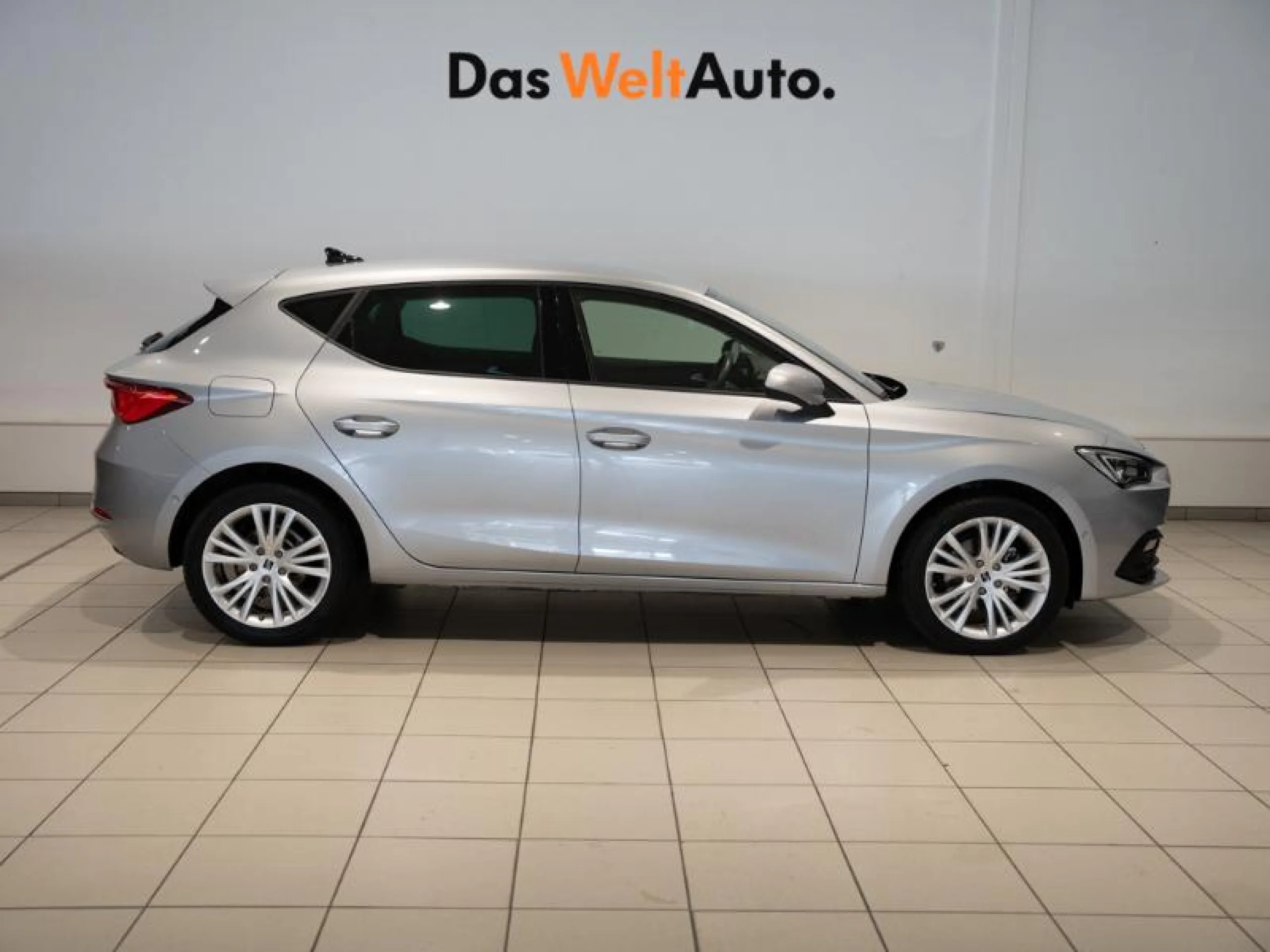 SEAT LEON 1.5 ETSI 110KW DSG S&S STYLE SPECIAL ED - Foto 3