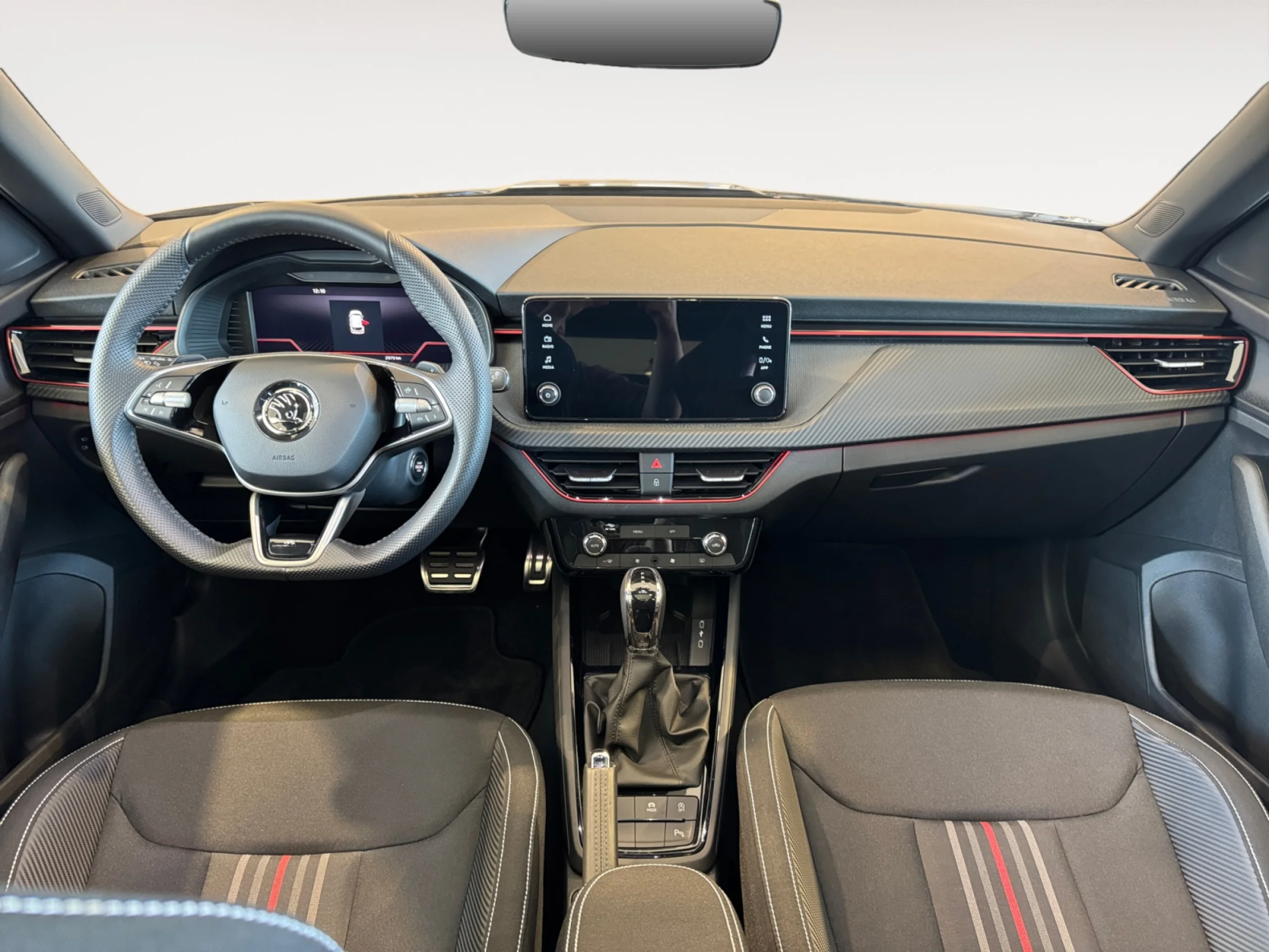 SKODA KAMIQ 1.0 TSI 85KW (115CV) DSG MONTE CARLO - Foto 4