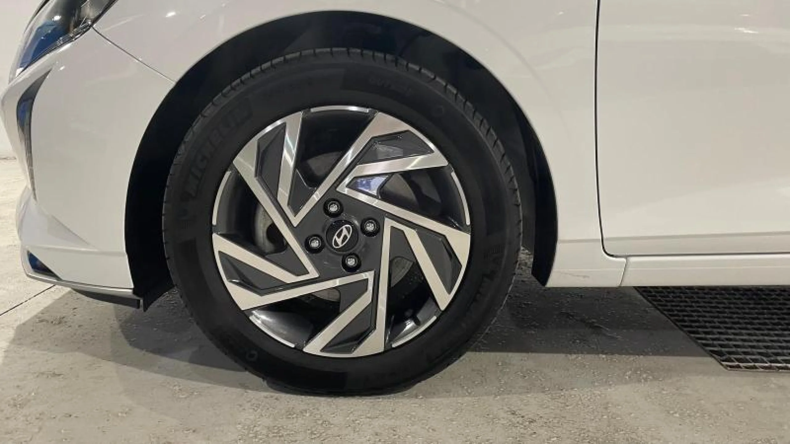 HYUNDAI I20 1.0 TGDI 48V KLASS - Foto 5