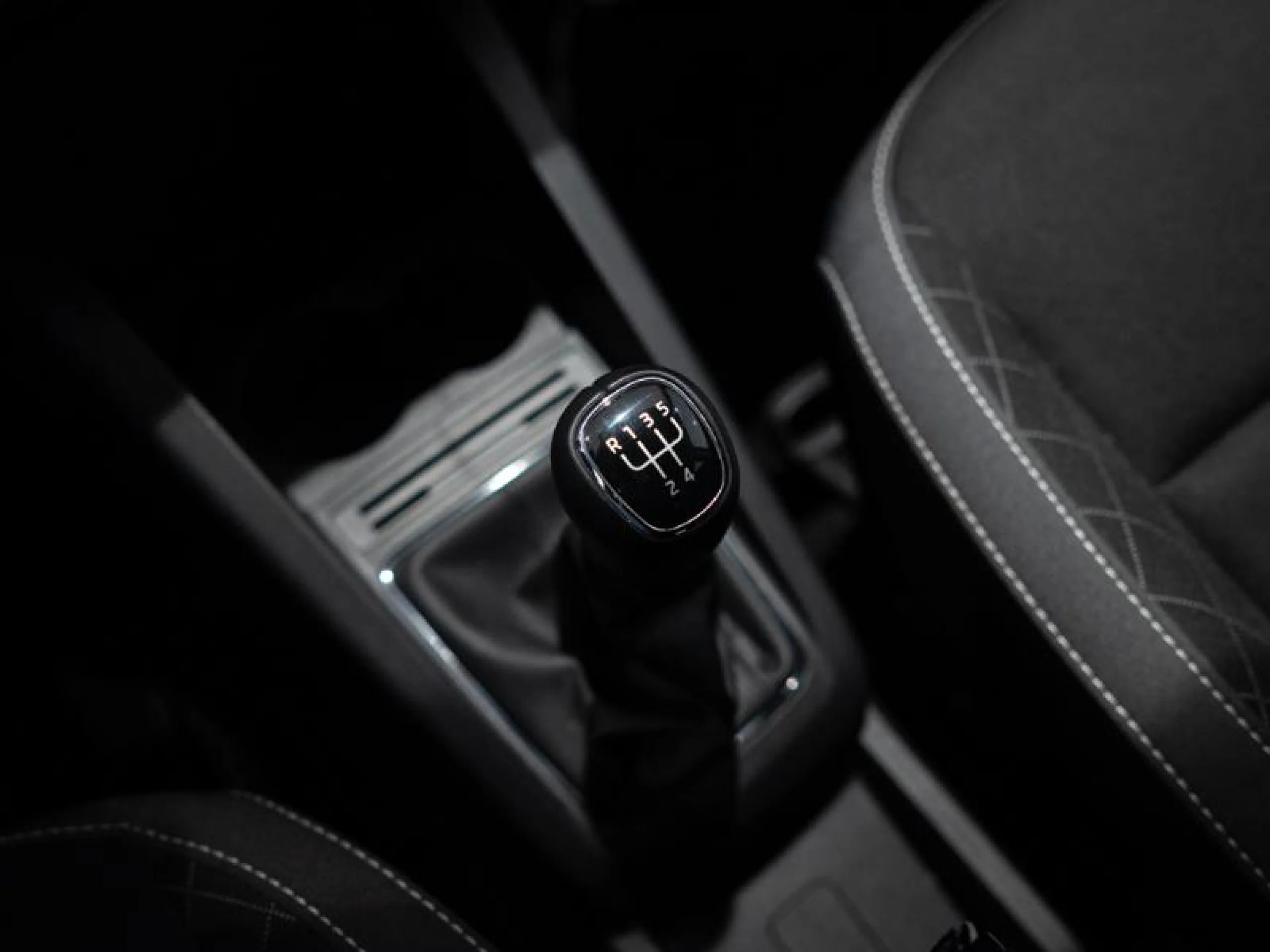 SKODA FABIA 1.0 TSI 70KW (95CV) AMBITION - Foto 14