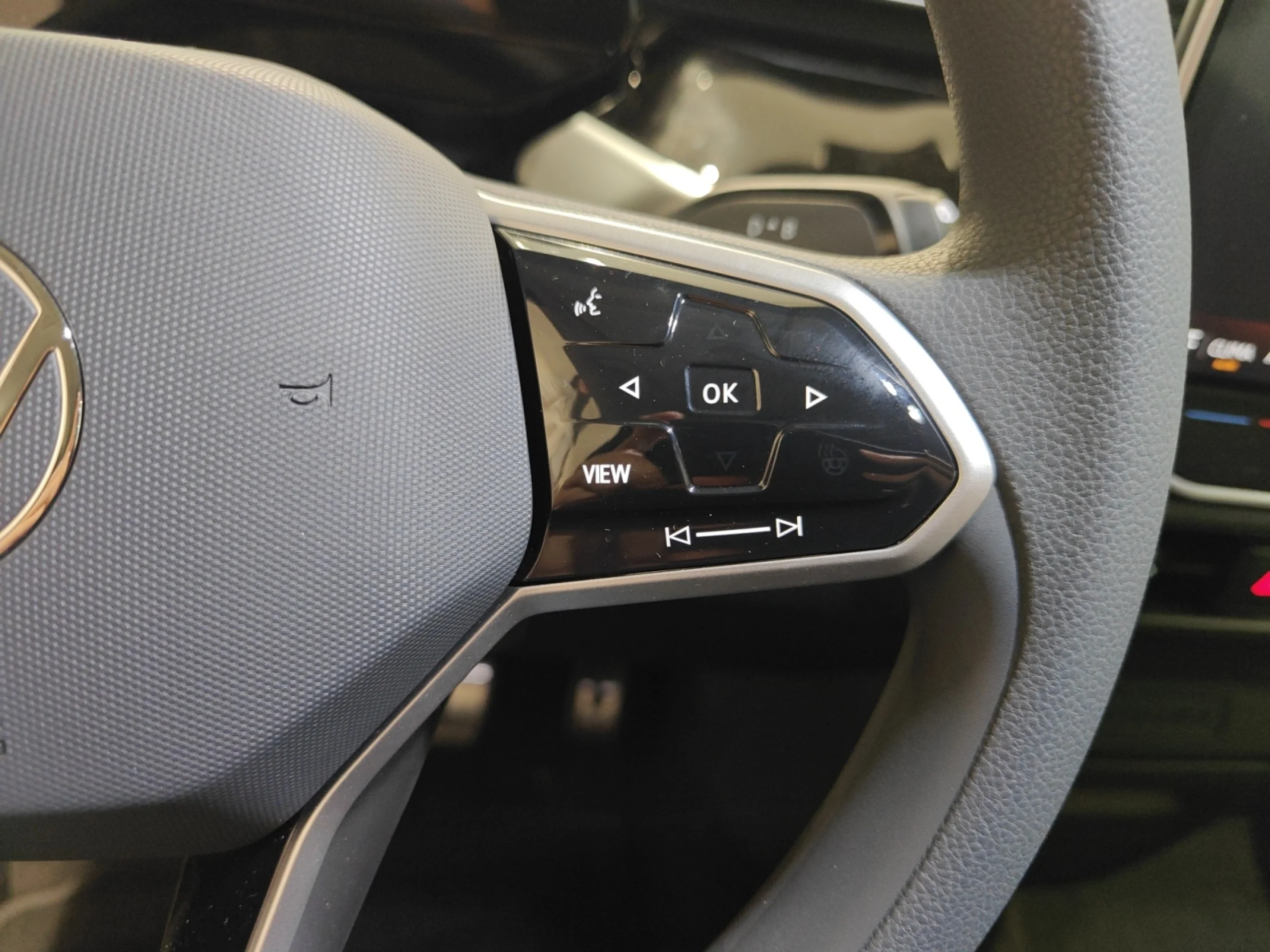 VOLKSWAGEN ID. BUZZ PRO 7 ASIENTOS 210KW (286CV) - Foto 10