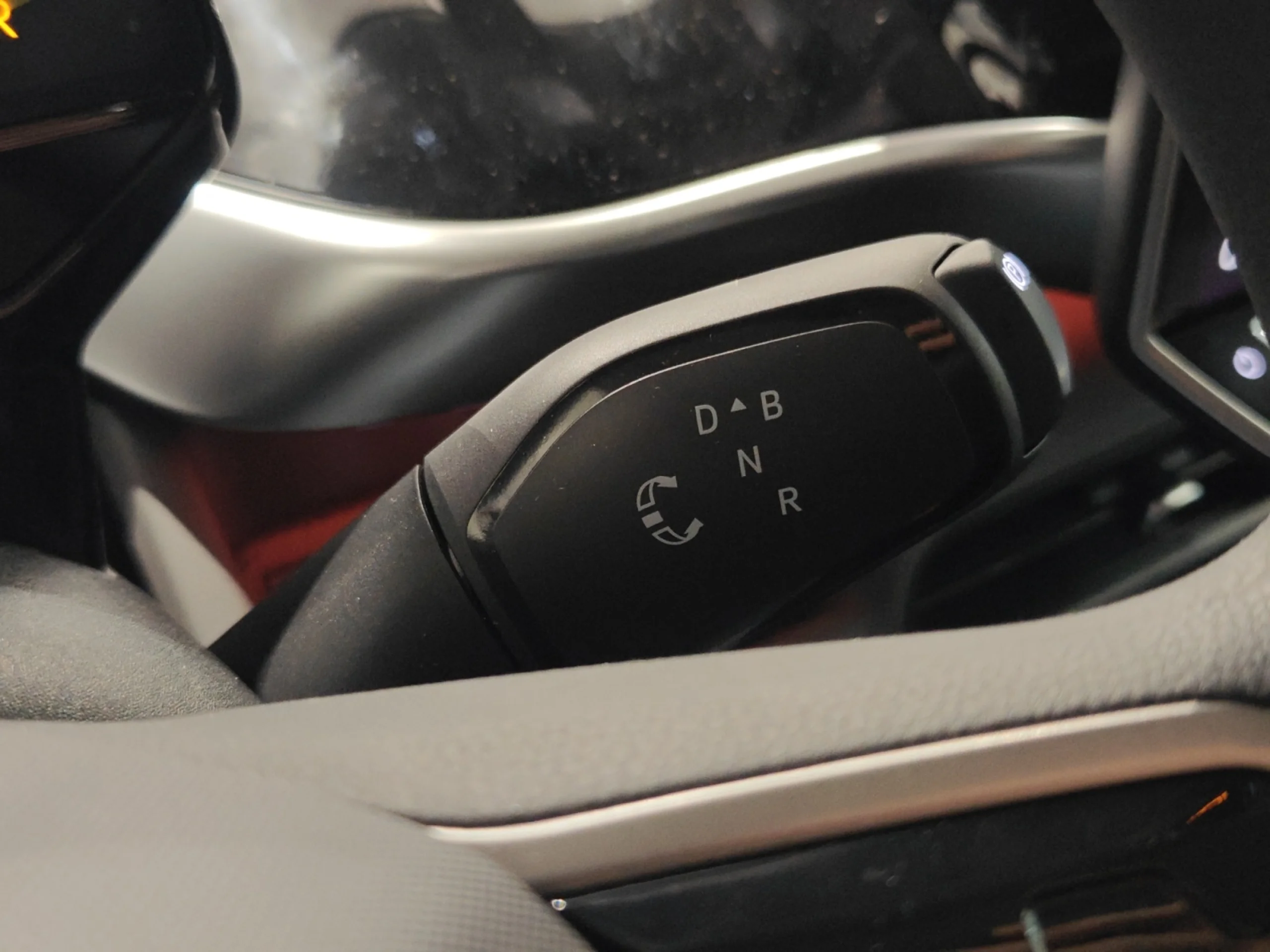 VOLKSWAGEN ID. BUZZ PRO 7 ASIENTOS 210KW (286CV) - Foto 17