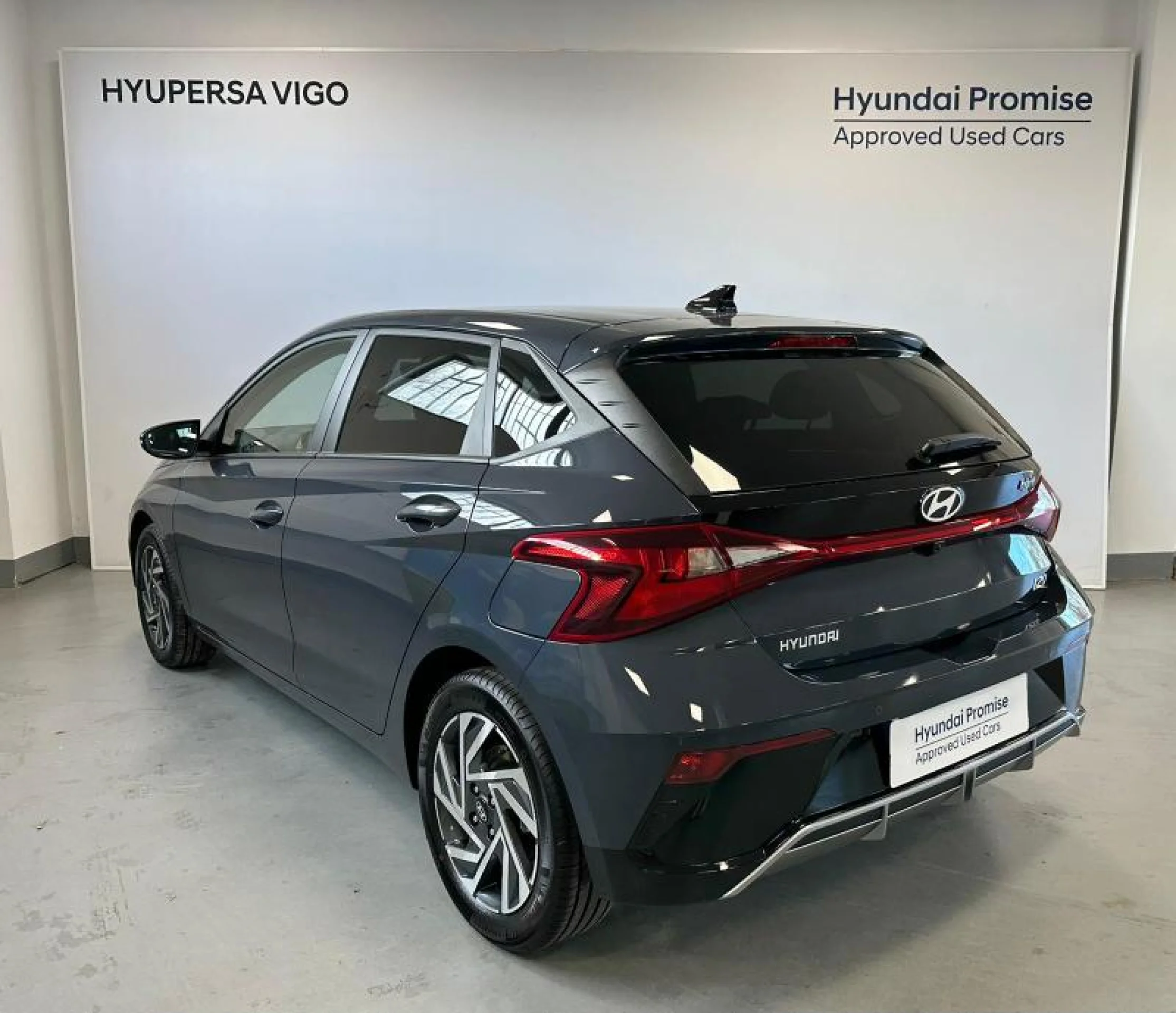 HYUNDAI I20 1.0 TGDI 74KW (100CV) KLASS - Foto 4