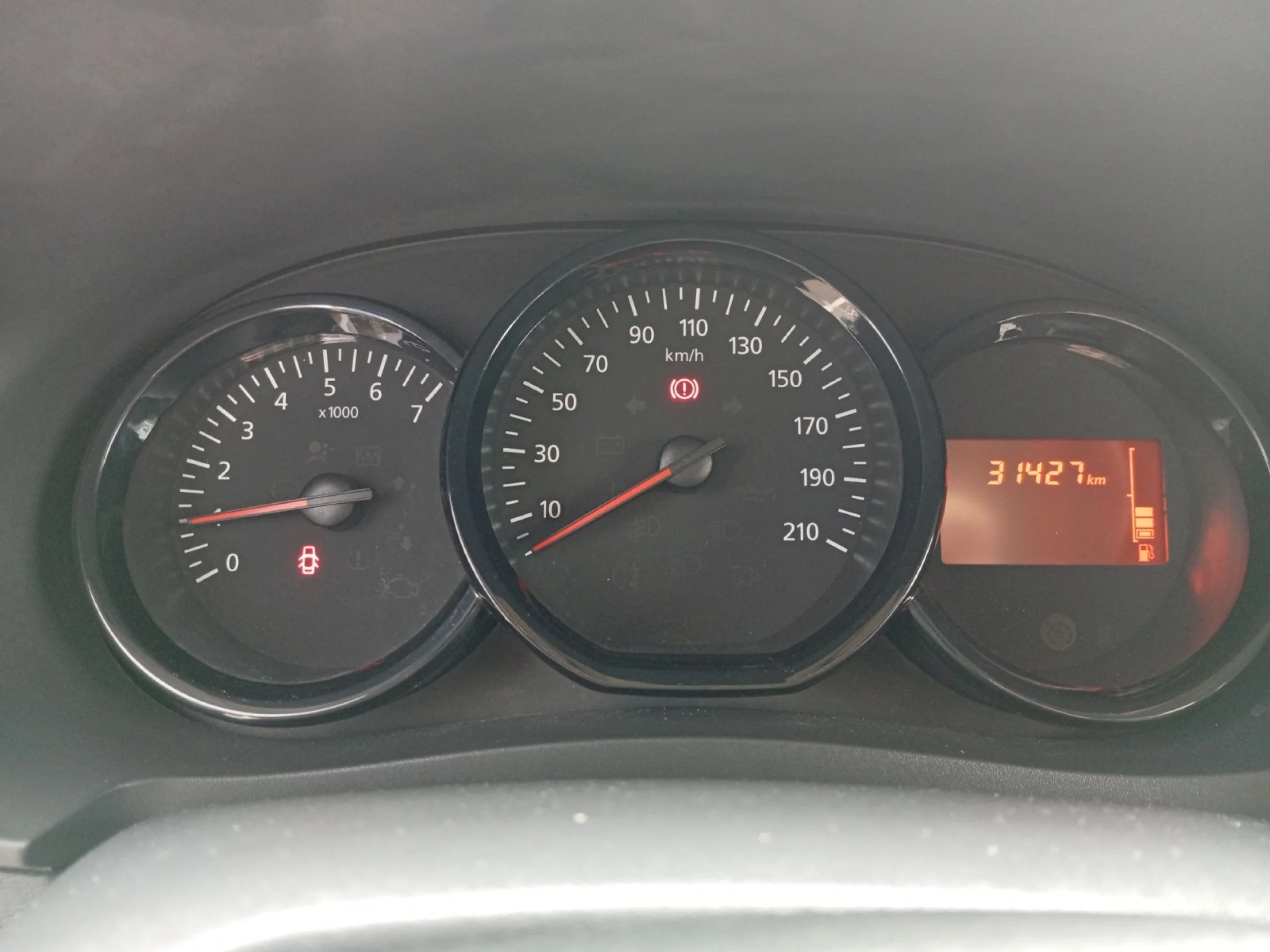 DACIA Dokker ESSENTIAL 1.3 TCE 75KW (100CV) GPF SS - Foto 10