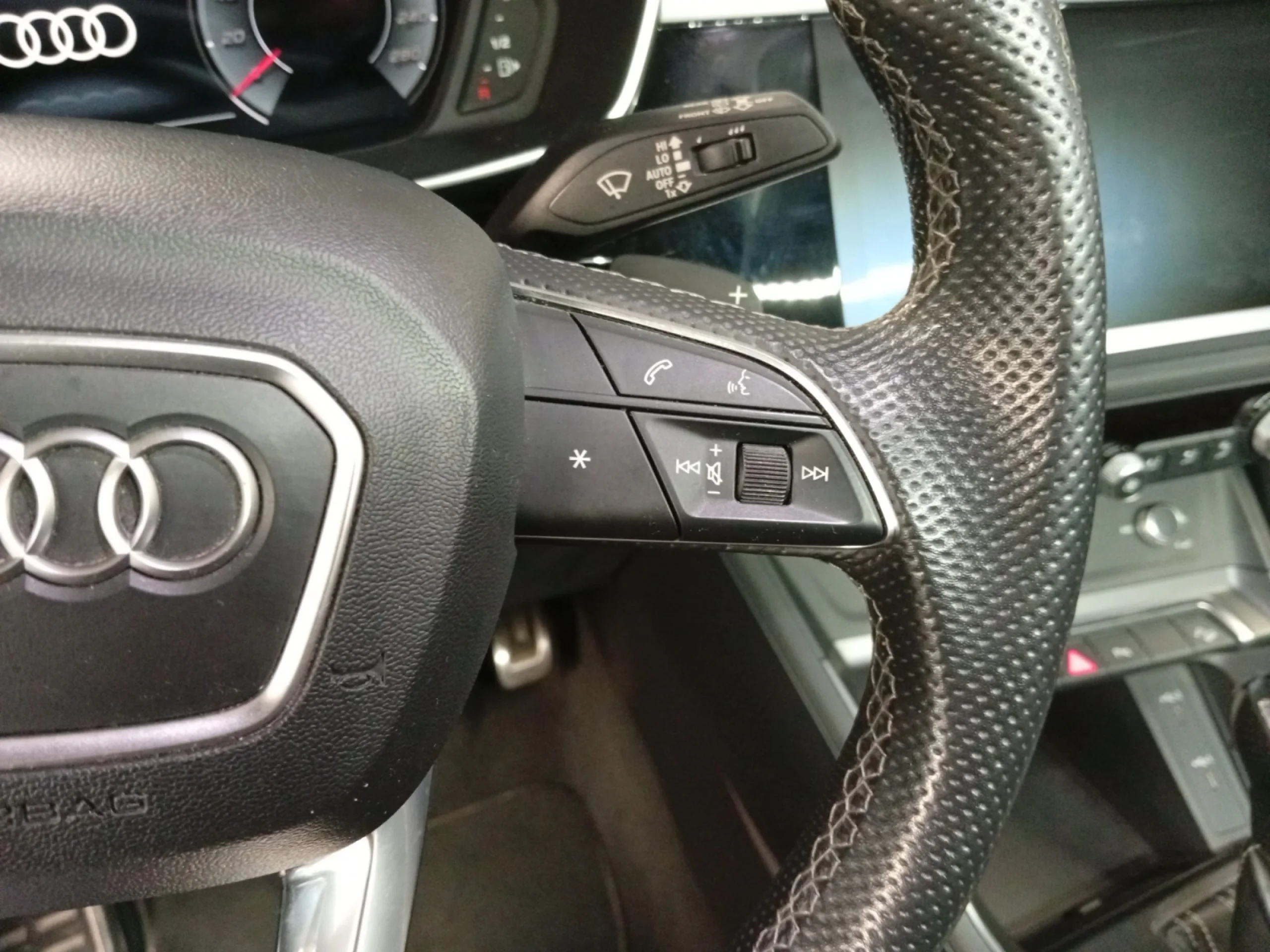 AUDI Q3 SPORTBACK 40 TDI 140KW S TRONIC QUATTRO BLACK LINE - Foto 10
