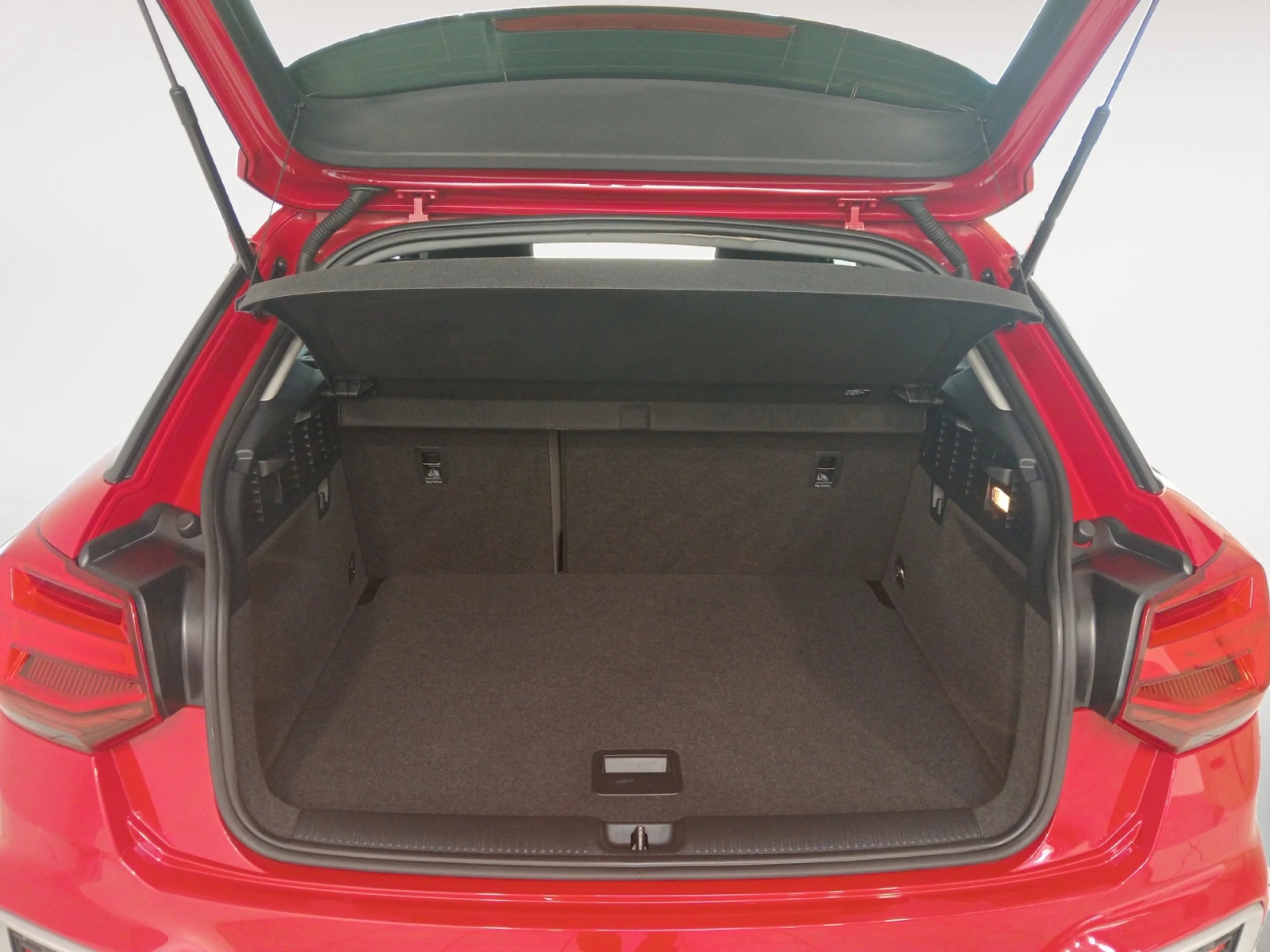 AUDI Q2 ADVANCED 30 TDI 85KW (116CV) - Foto 7