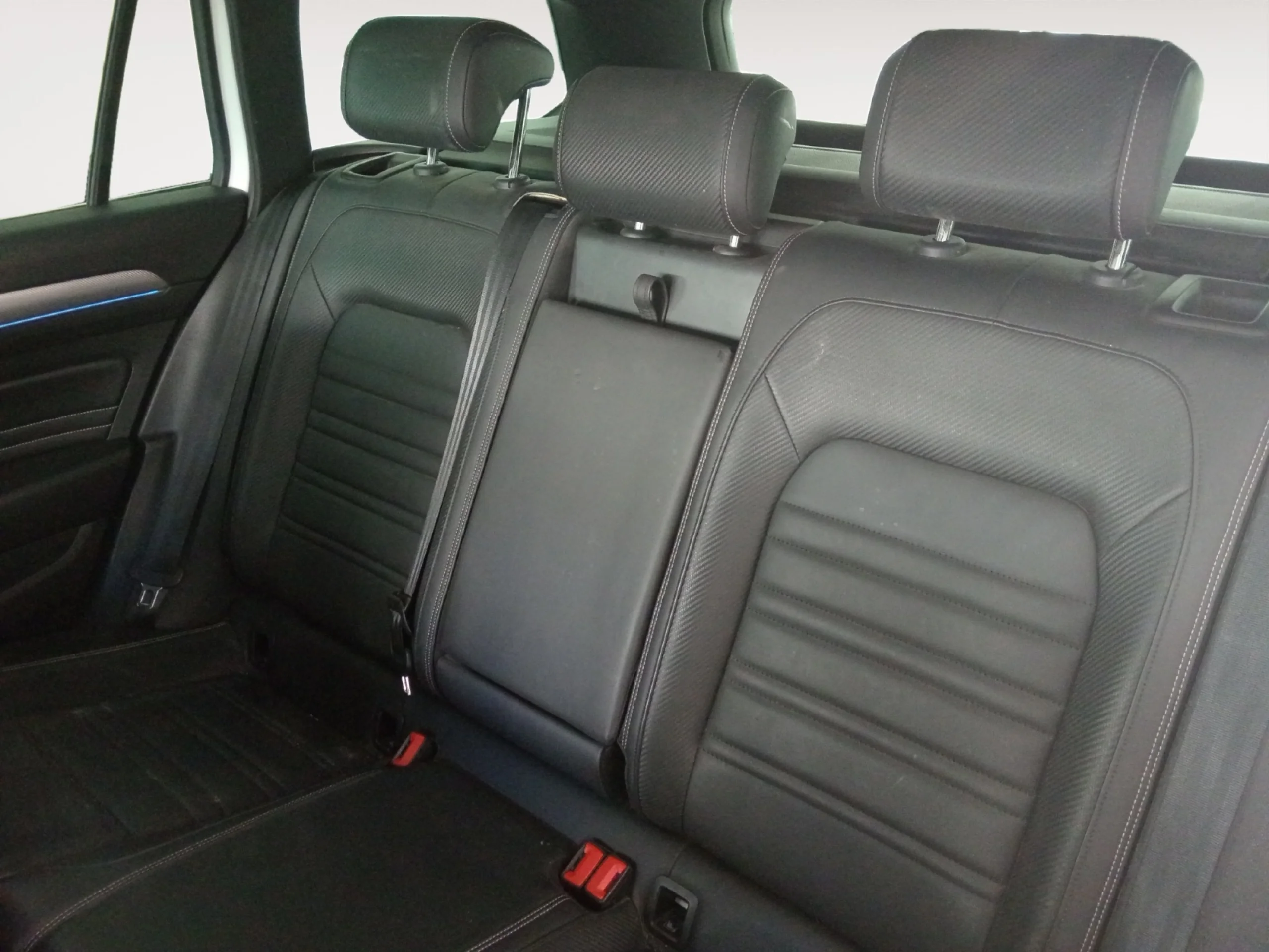 VOLKSWAGEN PASSAT VARIANT R LINE 2.0 TDI 147KW (200CV) DSG - Foto 6