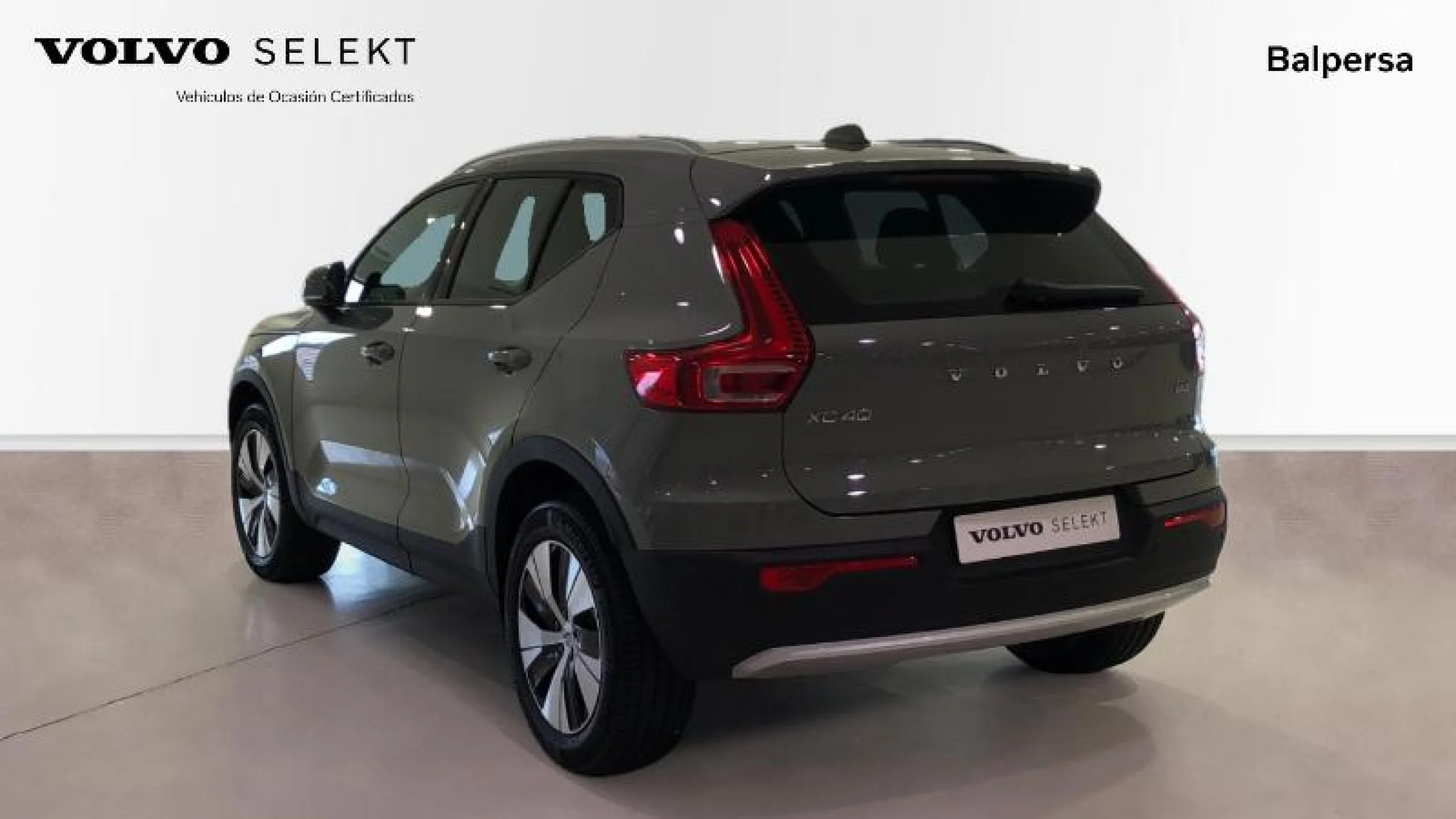 VOLVO XC40 2.0 B3 G CORE AUTO - Foto 2