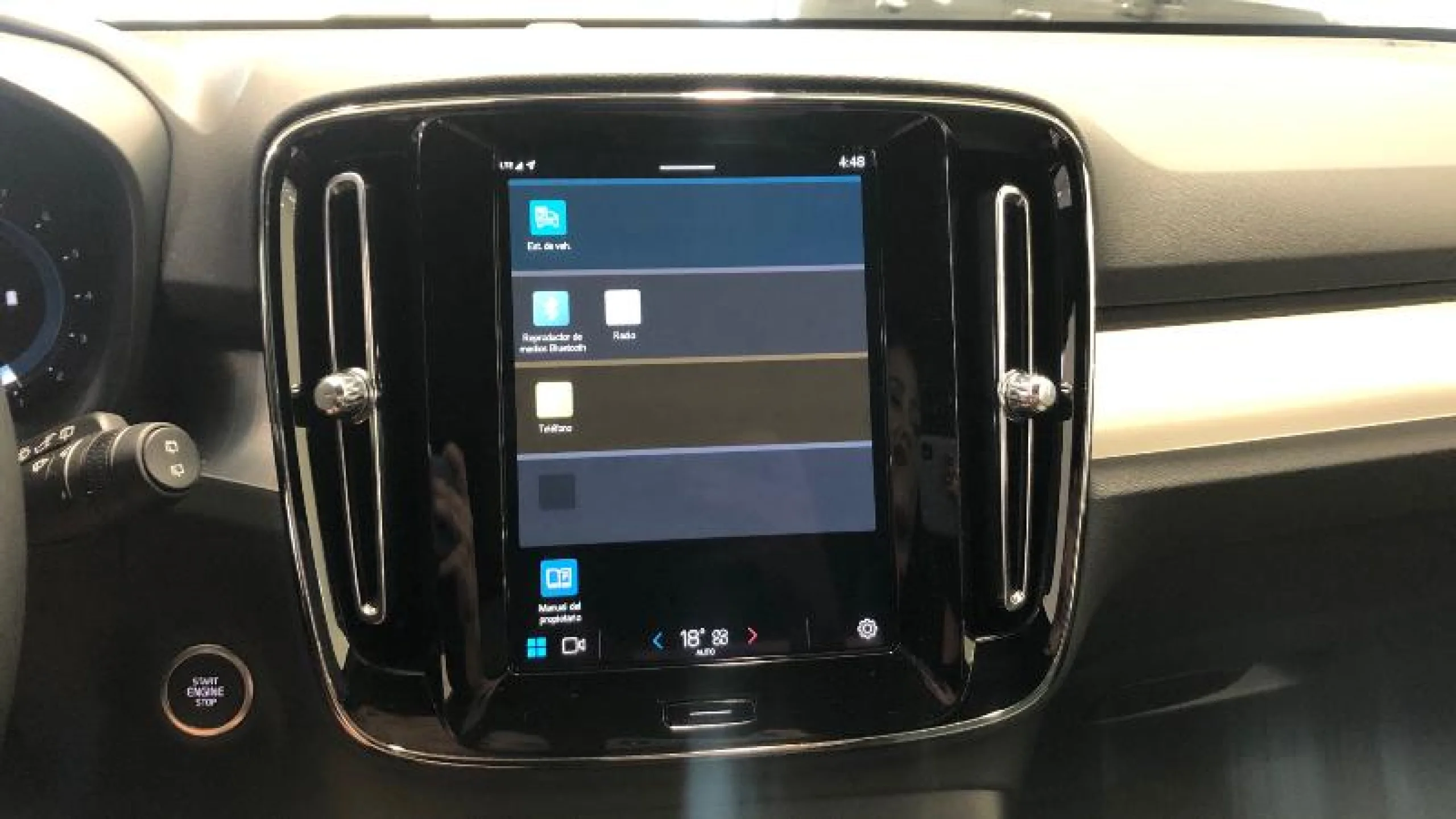 VOLVO XC40 2.0 B3 G CORE AUTO - Foto 15