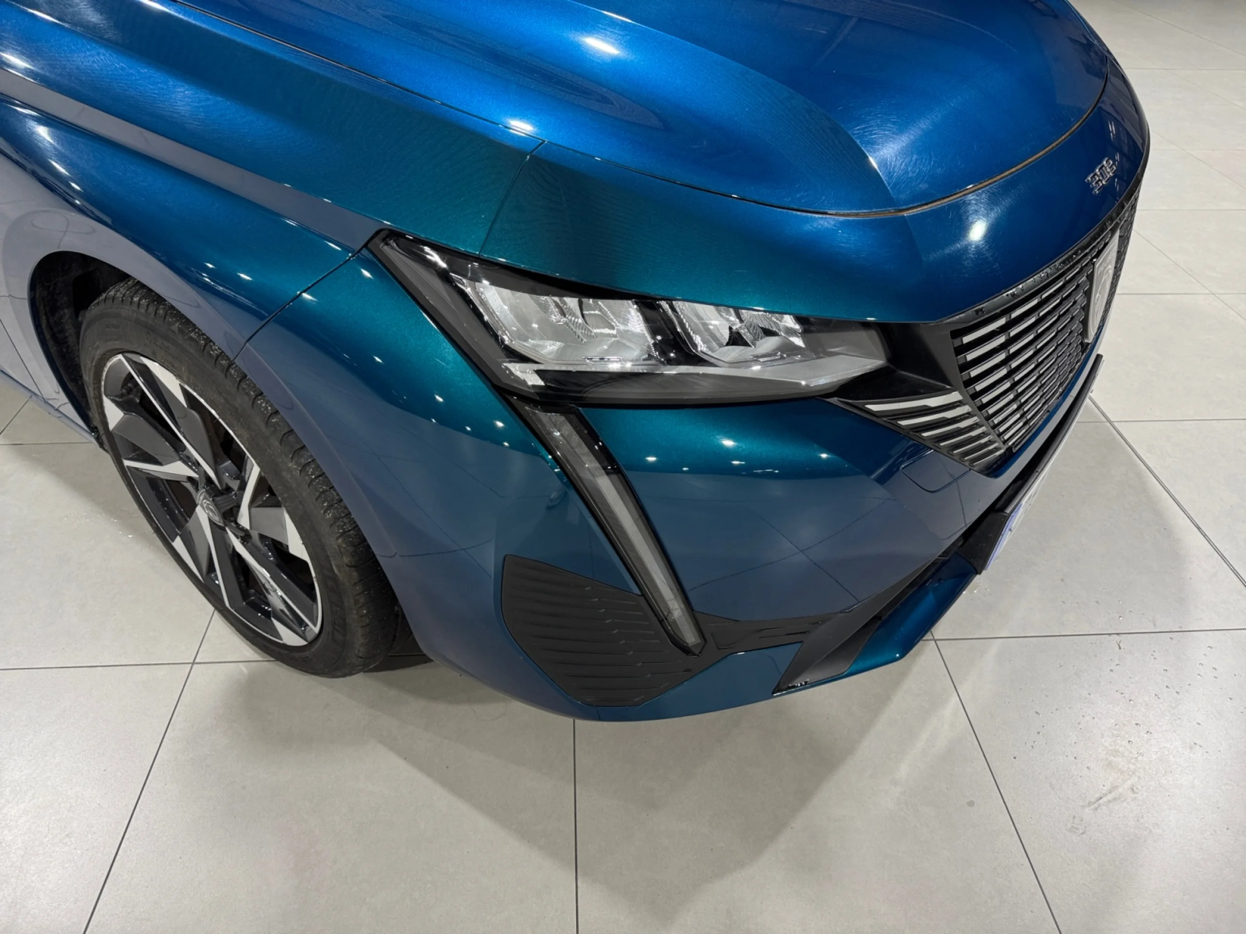 PEUGEOT 308 5P ALLURE PURETECH 130 S&S MAN - Foto 13