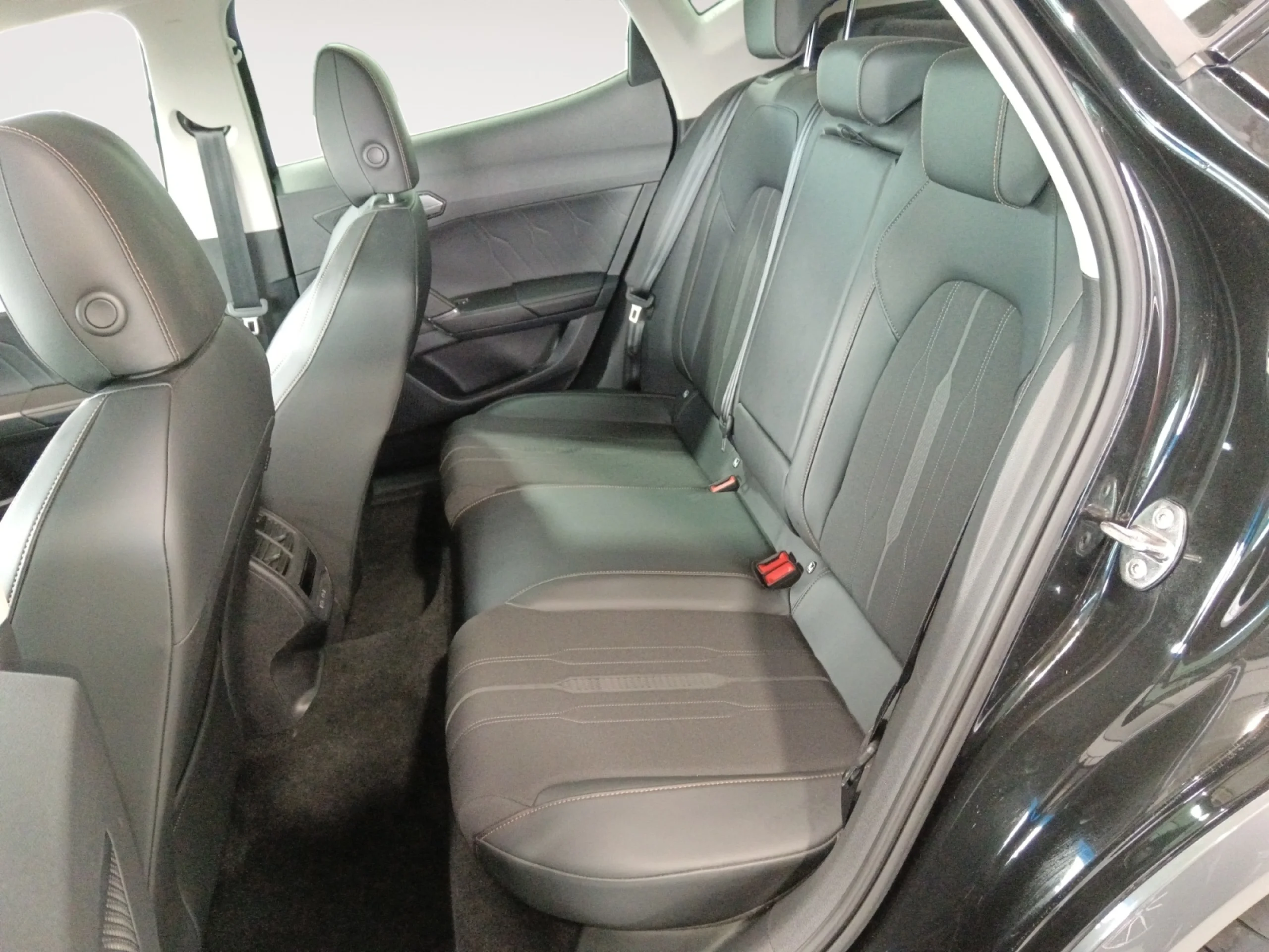 CUPRA FORMENTOR 1.5 TSI 110KW (150 CV) DSG - Foto 6