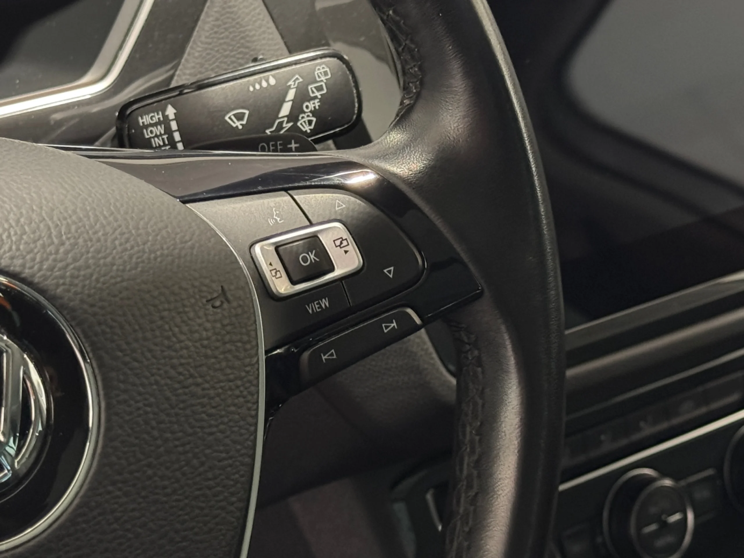 VOLKSWAGEN TIGUAN SPORT 2.0 TDI 110KW (150CV) DSG - Foto 10