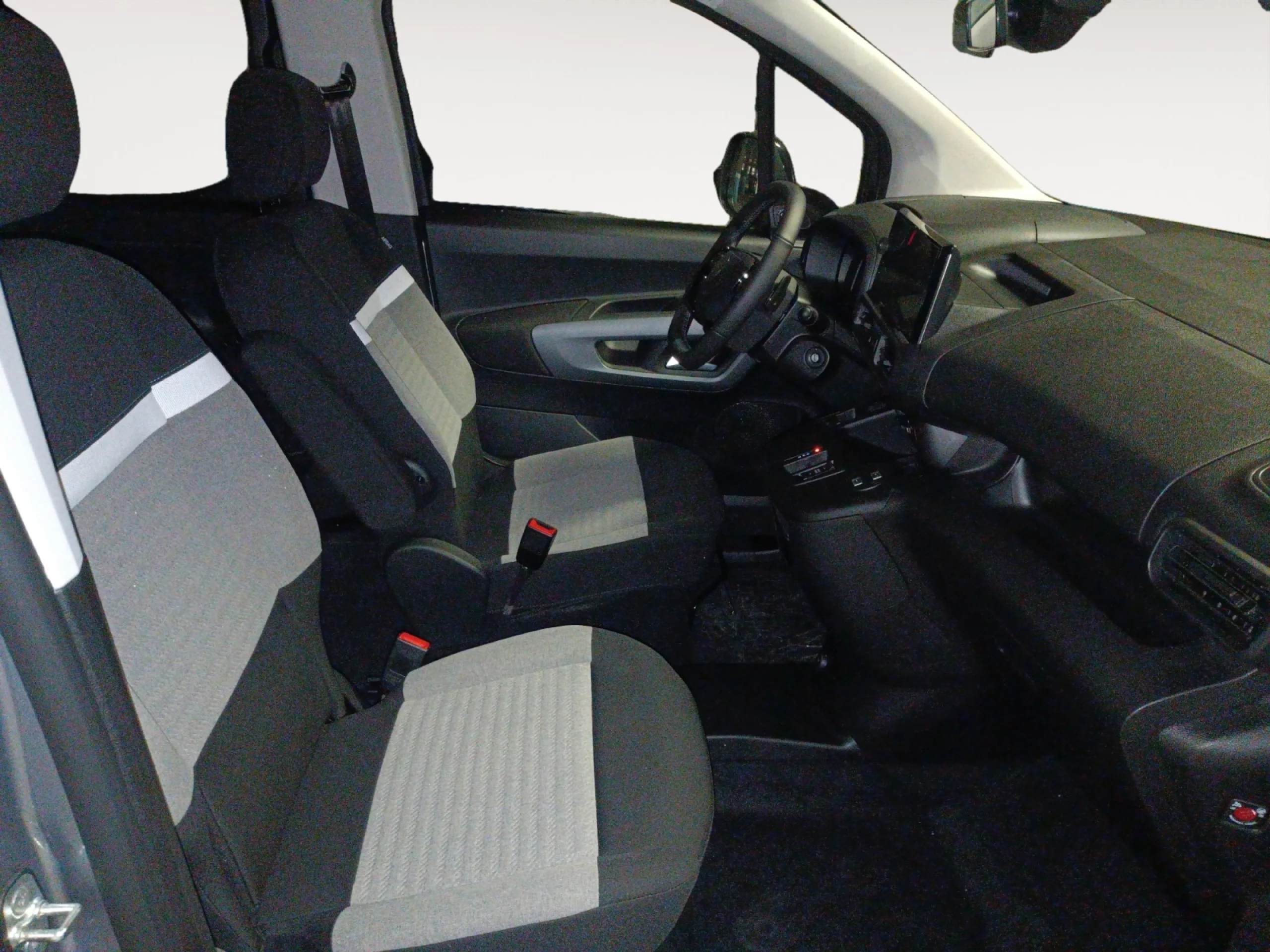 CITROEN COMERCIALES BERLINGO MULTISPACE Ë BERLINGO TALLA XL ELÉCTRICO 50 KWH PLUS - Foto 5