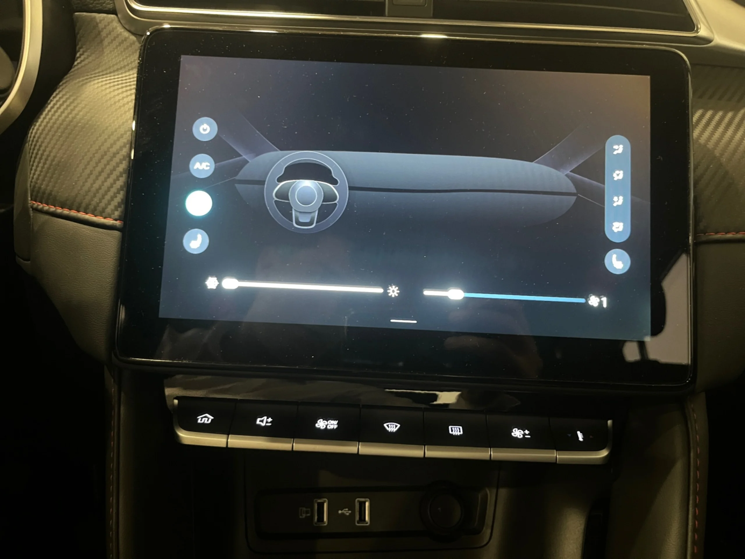 MG Zs 1.5 LUXURY - Foto 14