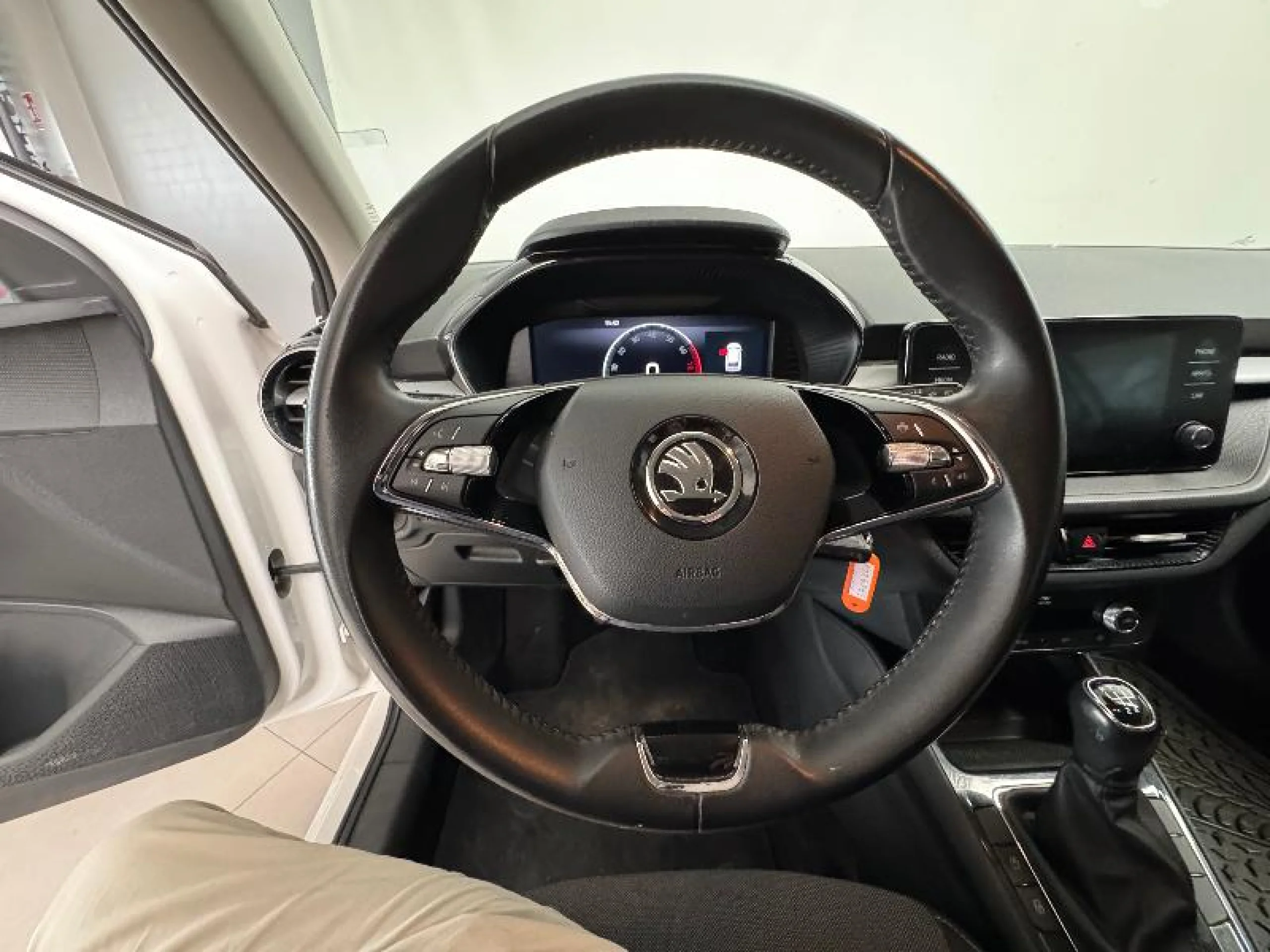 SKODA FABIA 1.0 TSI 70KW (95CV) AMBITION - Foto 11