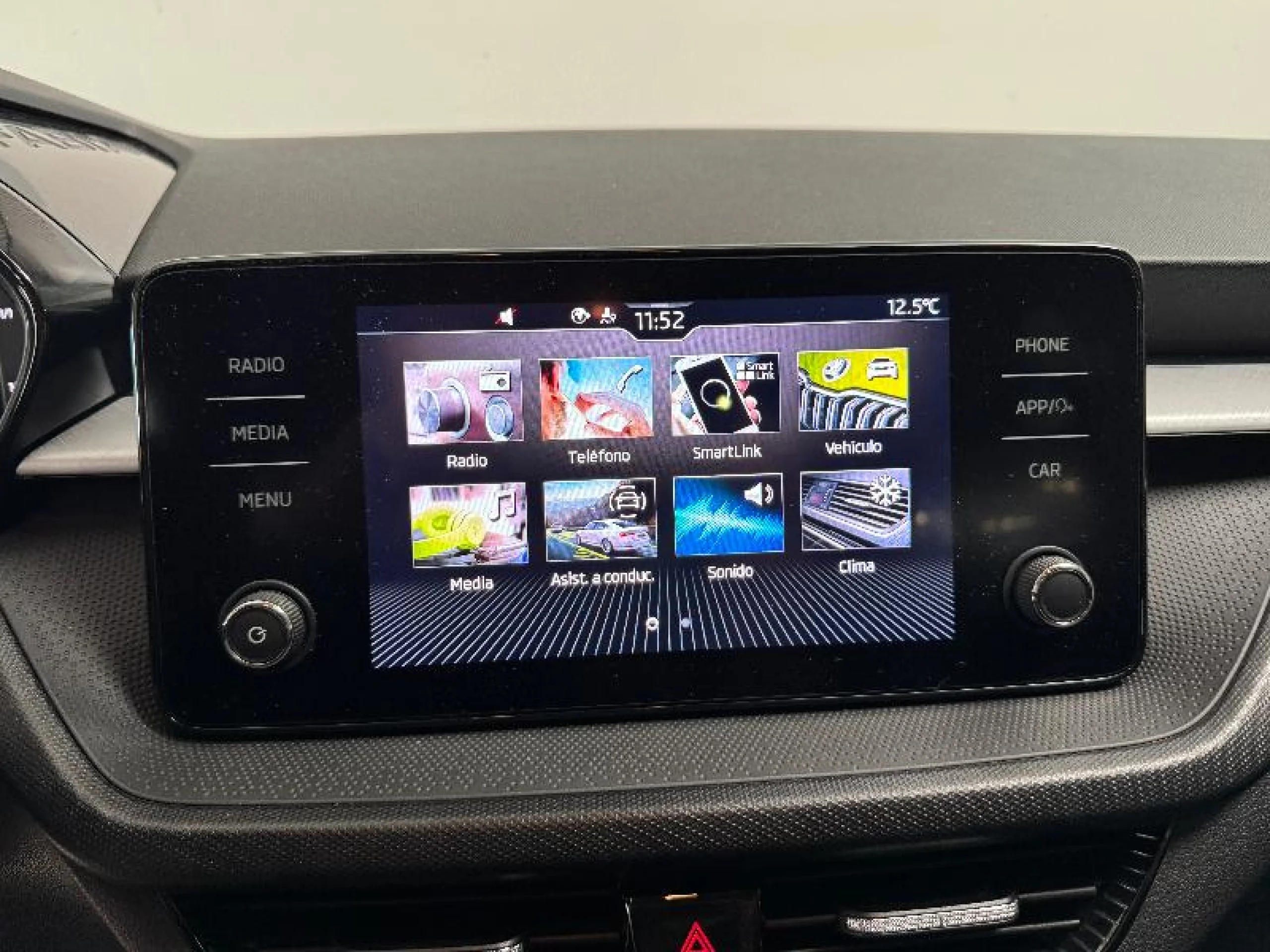 SKODA FABIA 1.0 TSI 70KW (95CV) AMBITION - Foto 17