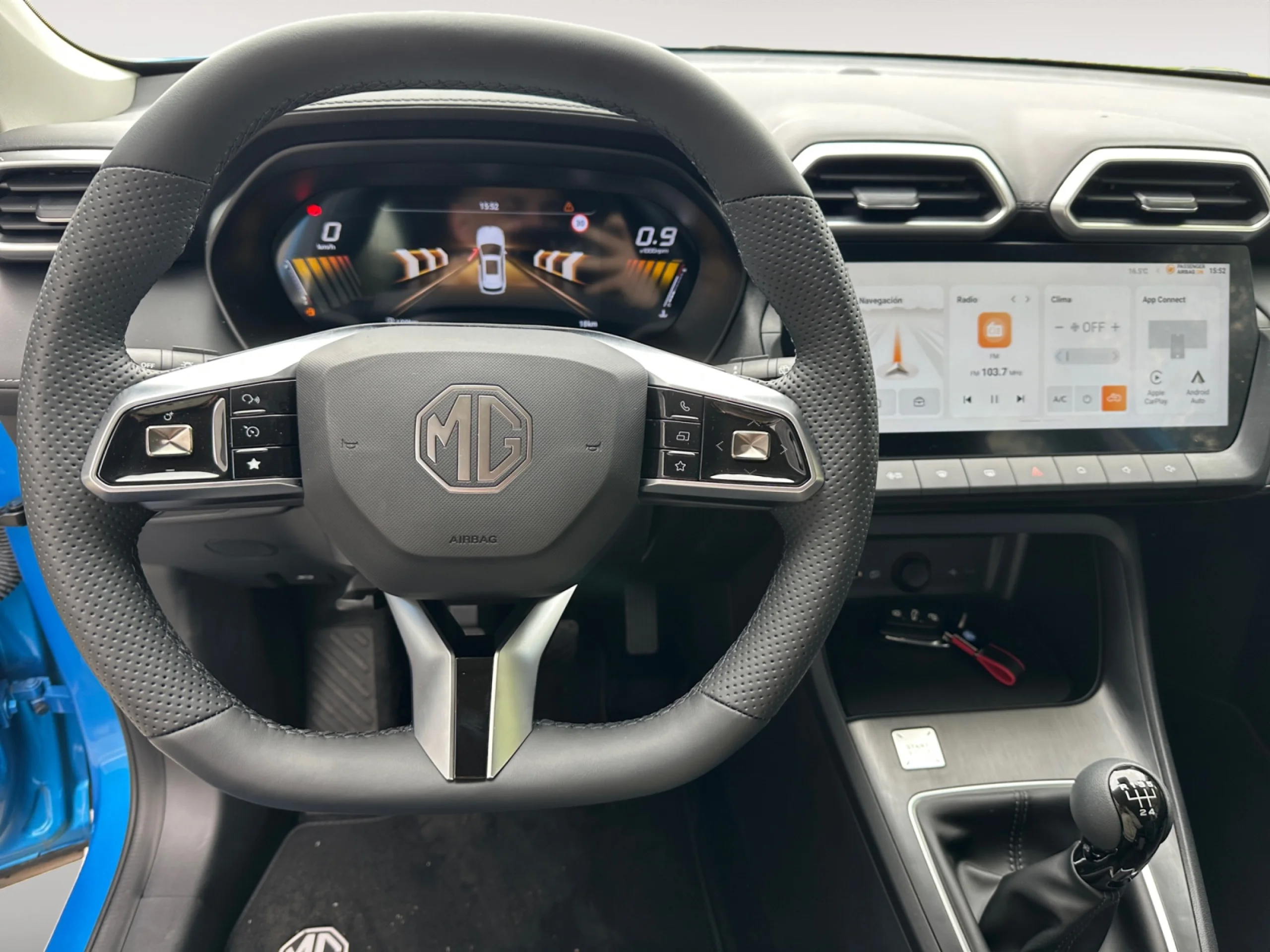 MG Zs 1.5 COMFORT - Foto 4