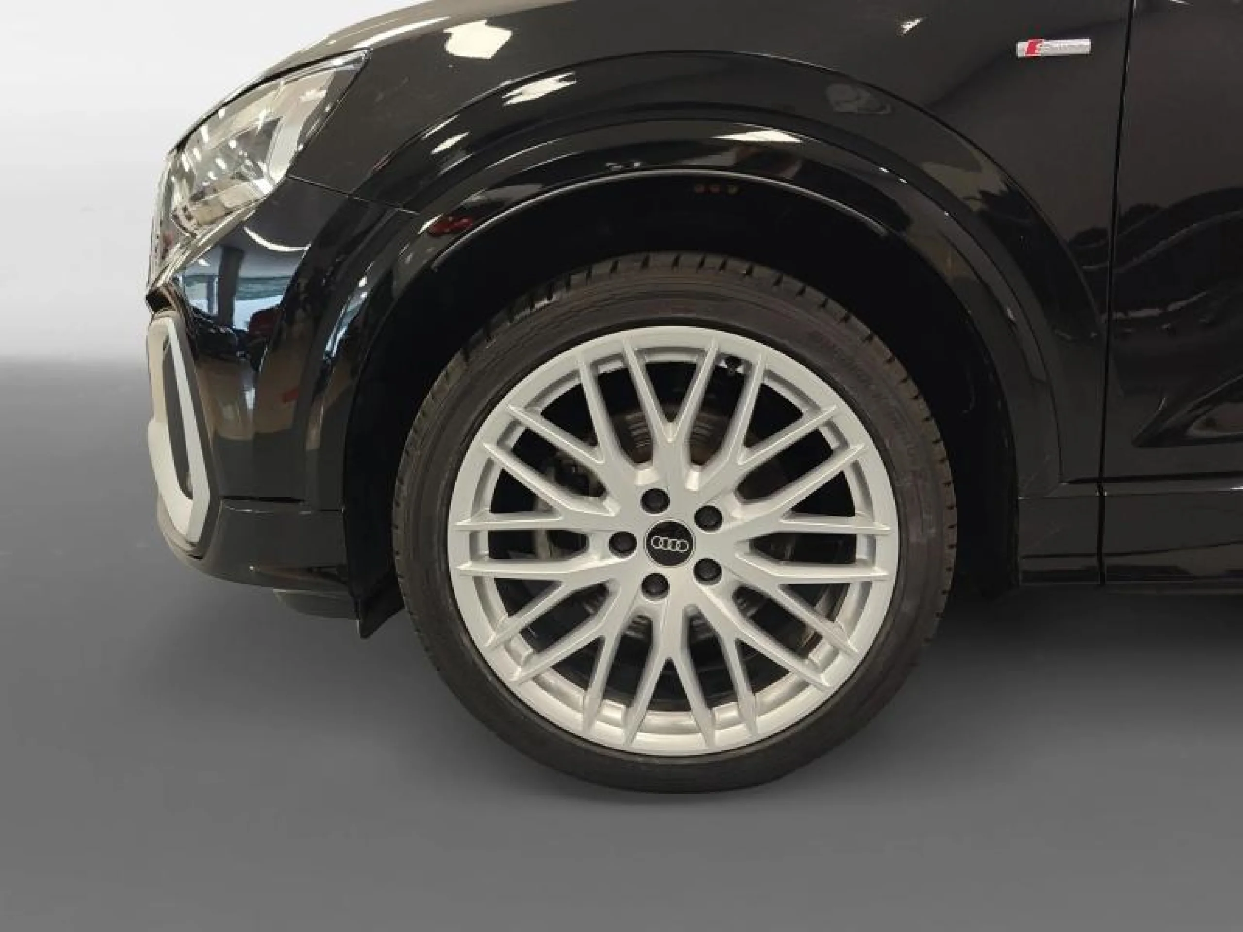 AUDI Q2 ADRENALIN BLACK E 35 TFSI 110KW S TRONIC - Foto 8