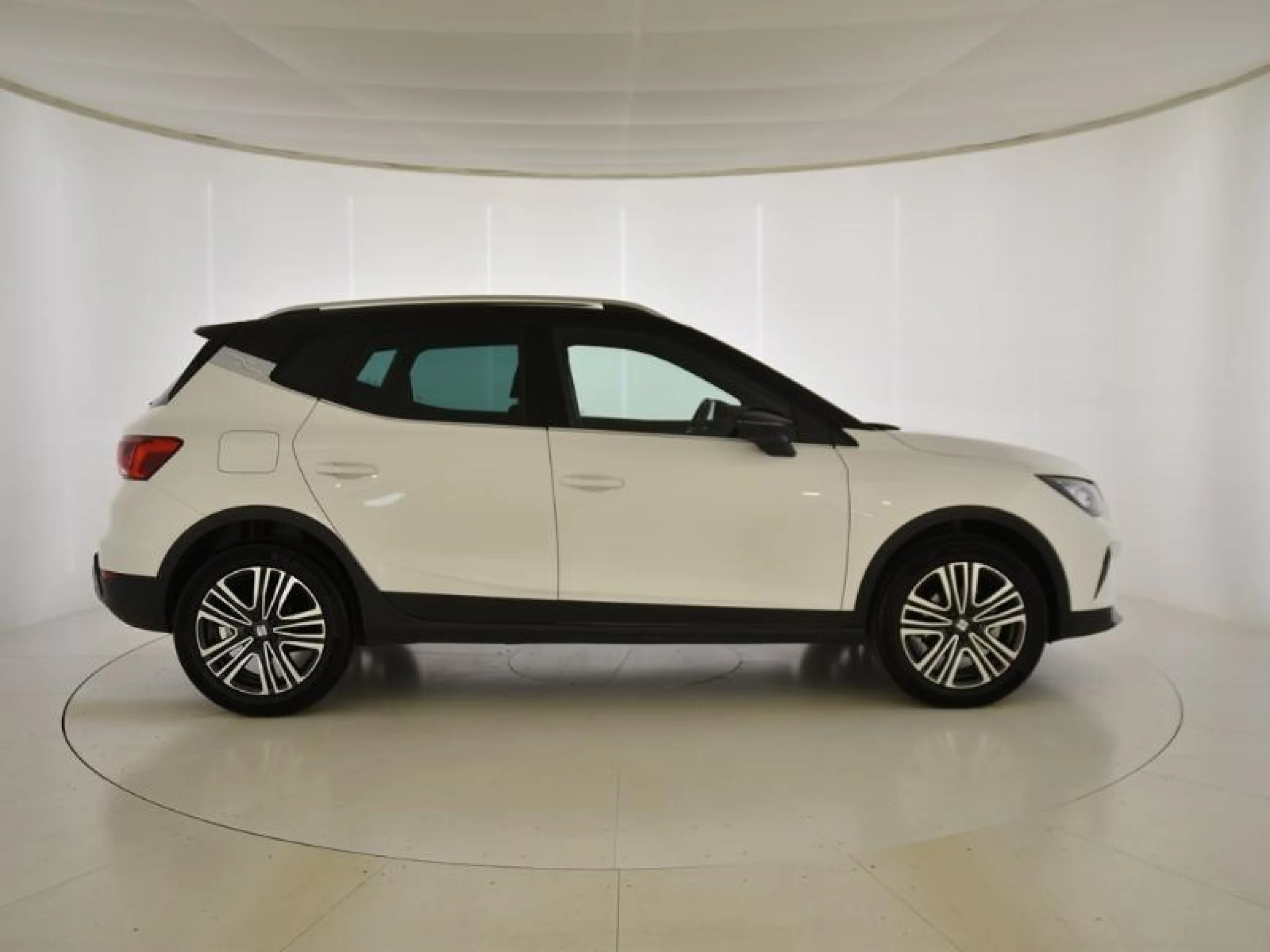 SEAT ARONA 1.0 TSI 81KW XPERIENCE XXL - Foto 3