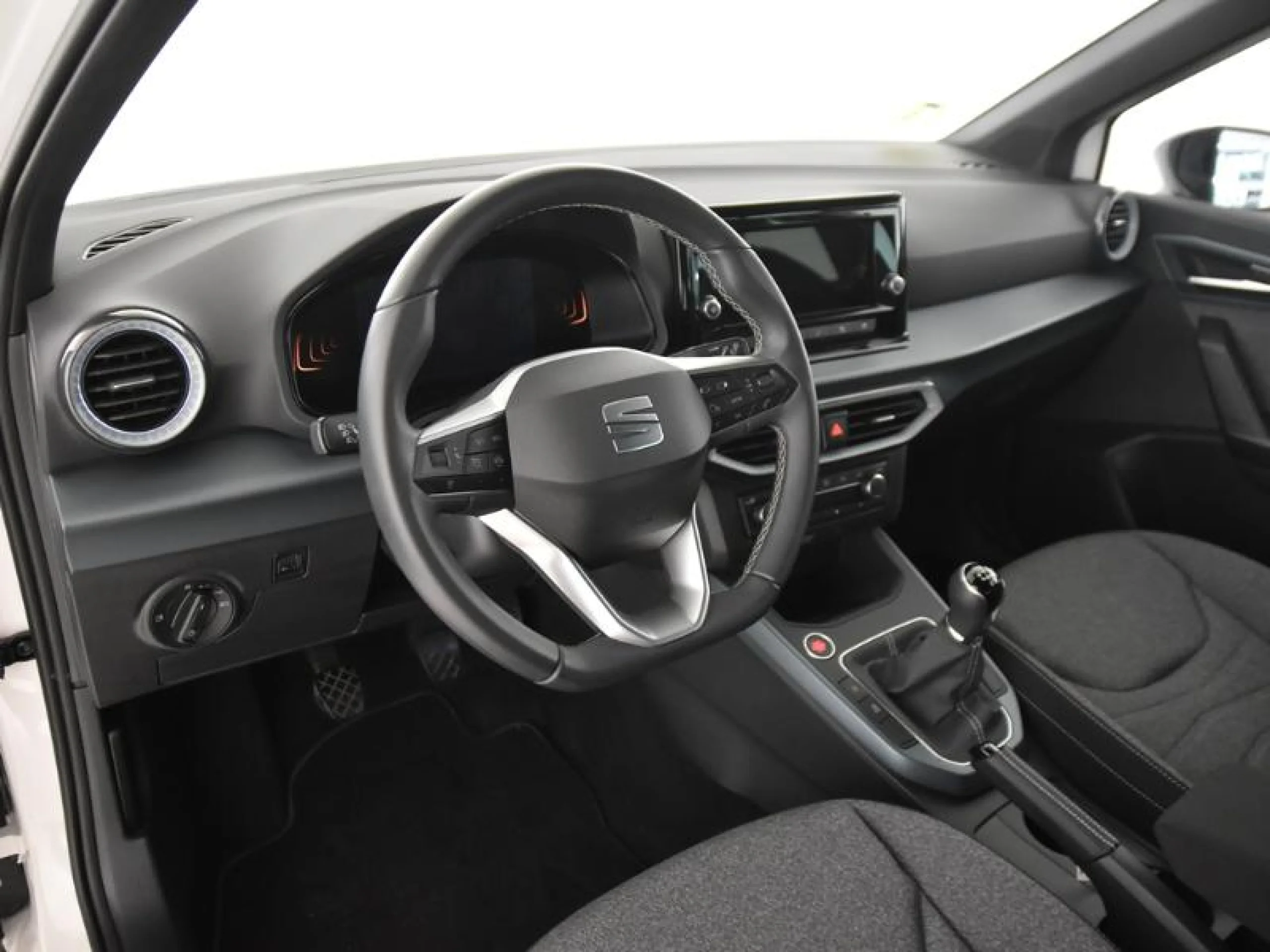 SEAT ARONA 1.0 TSI 81KW XPERIENCE XXL - Foto 9