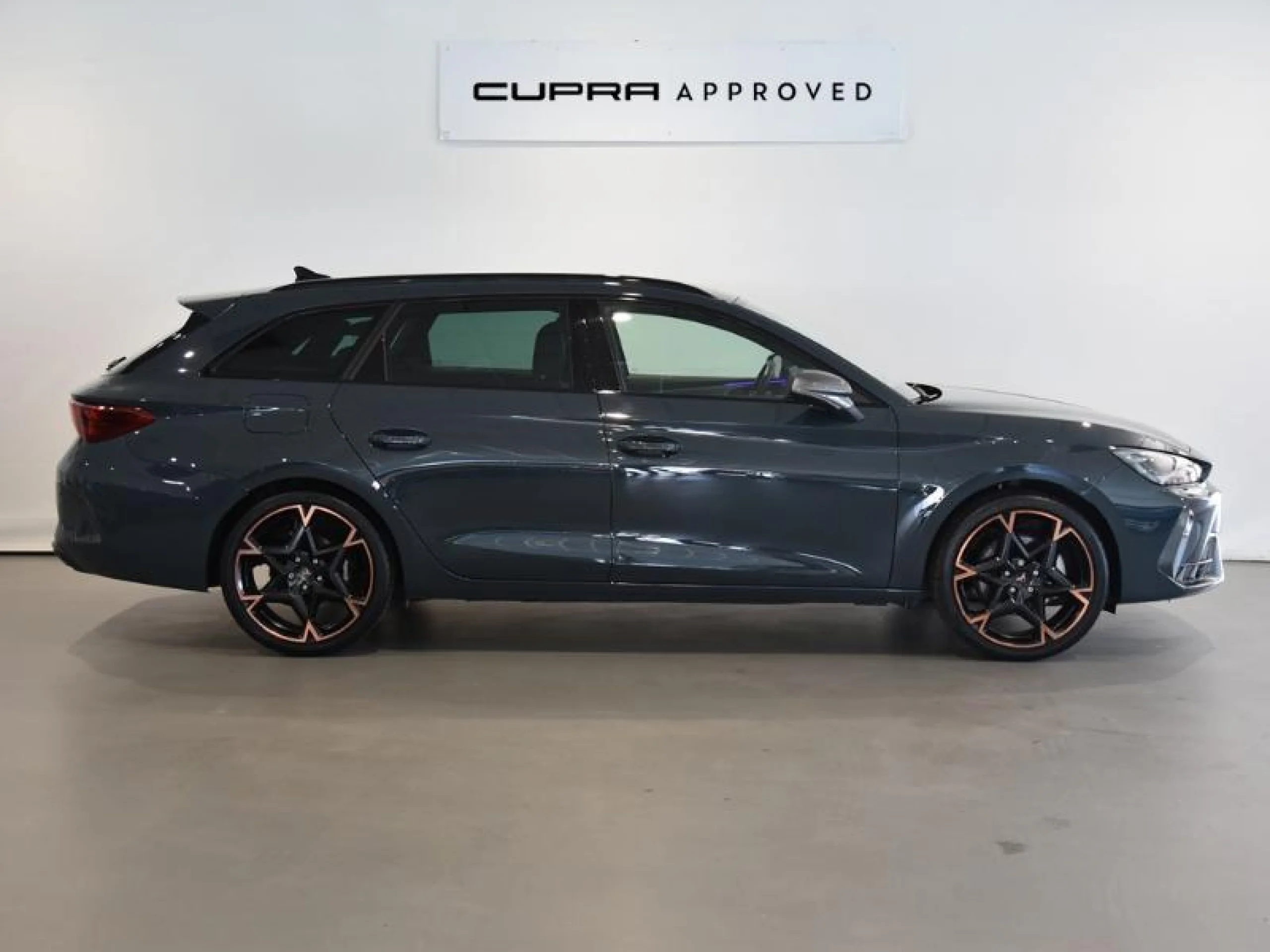 CUPRA LEON SP 1.5 ETSI 110KW (150CV) DSG - Foto 3