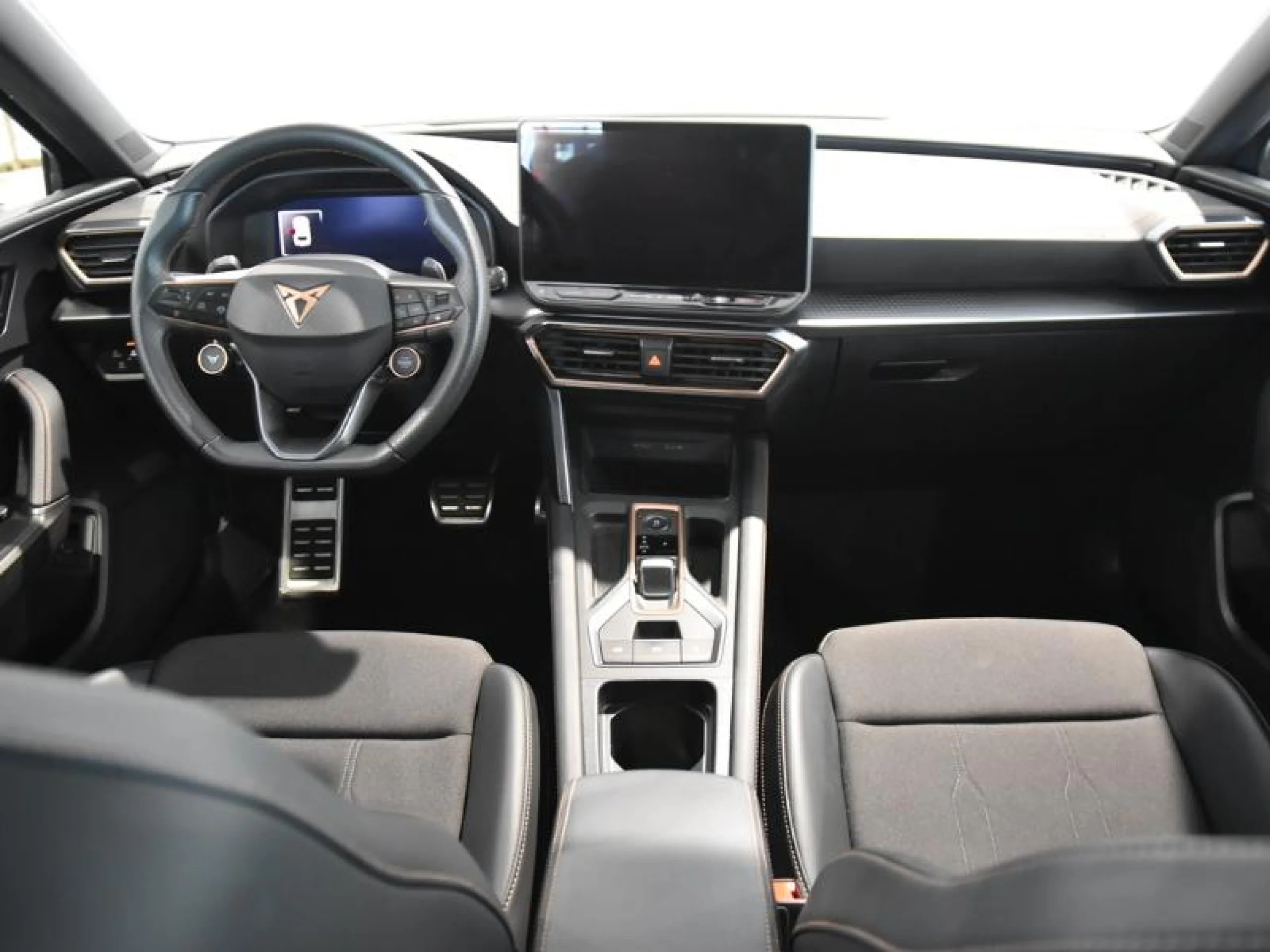 CUPRA LEON SP 1.5 ETSI 110KW (150CV) DSG - Foto 4