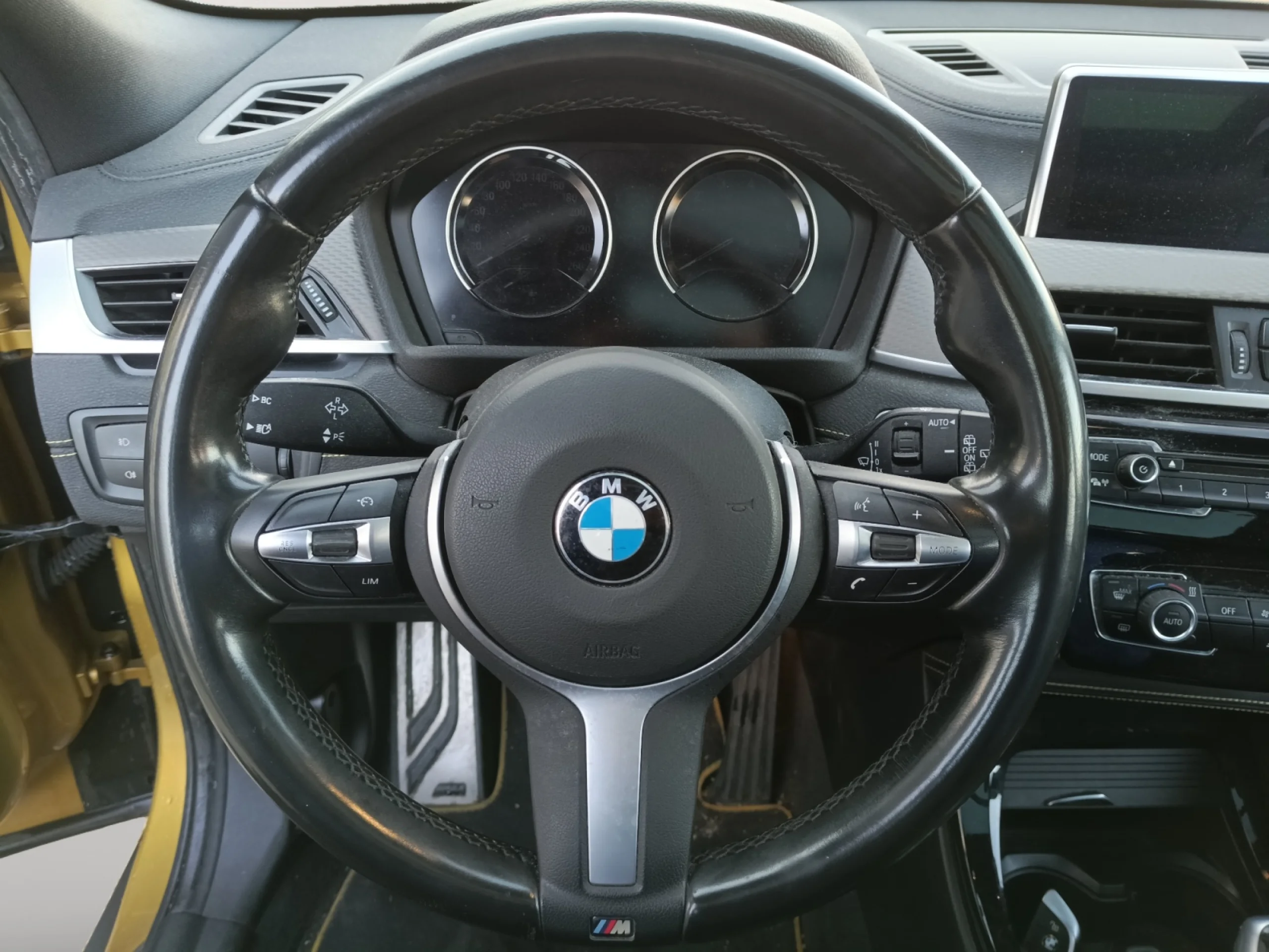 BMW X2 SDRIVE18I - Foto 11