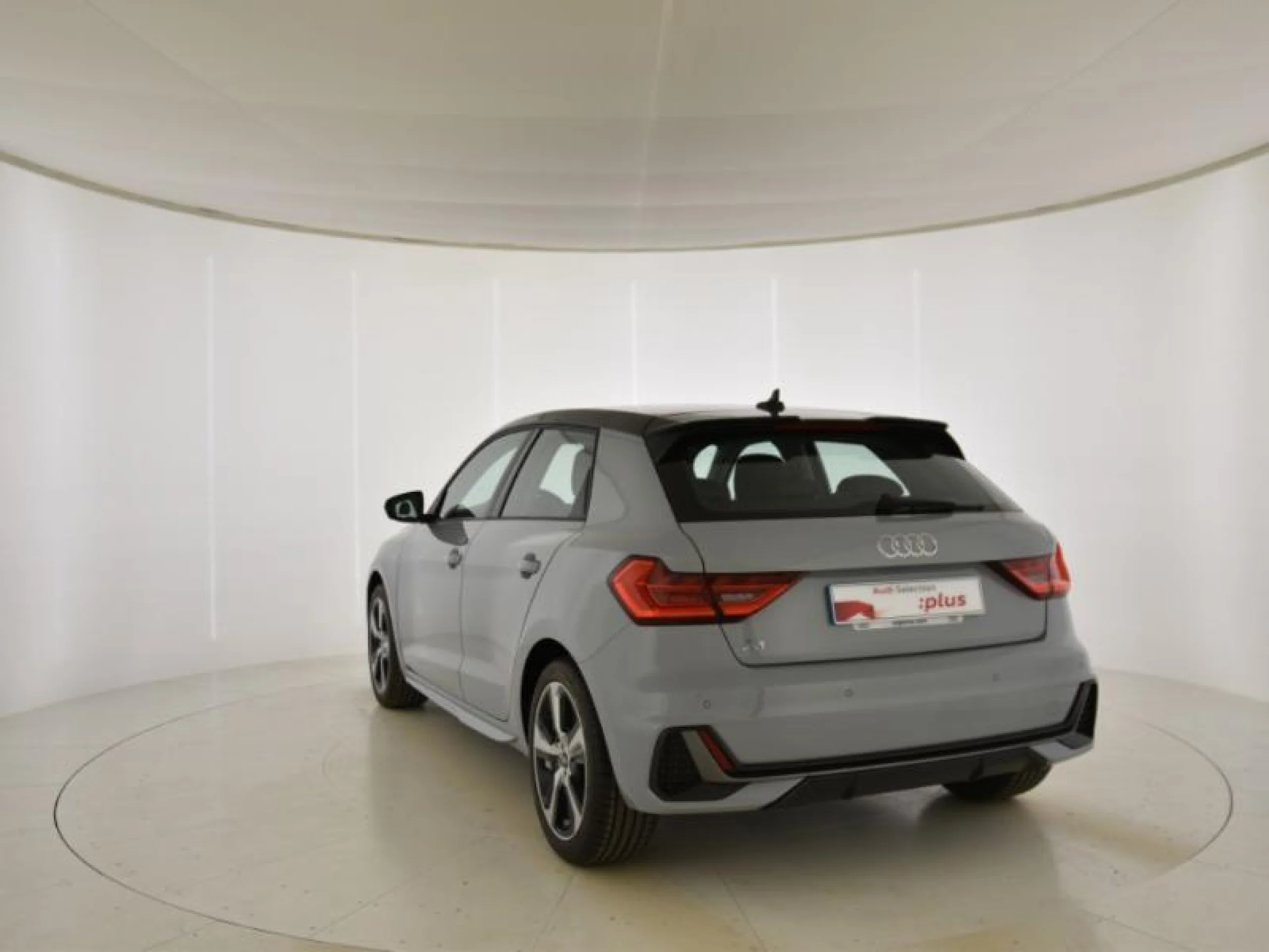 AUDI A1 SPORTBACK ADRENALIN 30 TFSI 81KW (110CV) - Foto 2