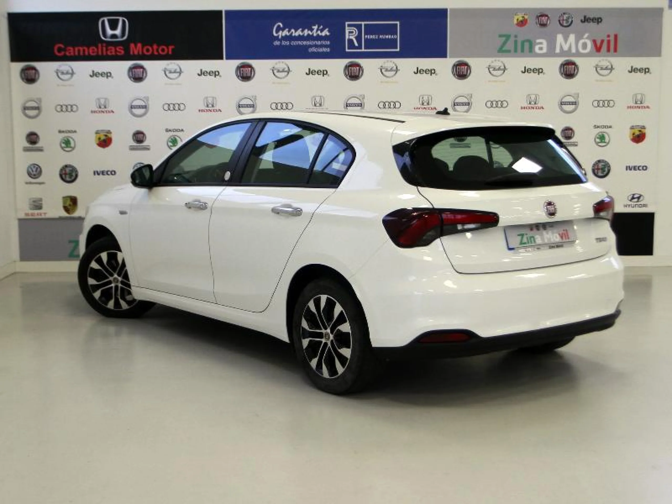 FIAT TIPO 1.3 MIRROR 70KW (95CV) DIESEL MULTJET 5P - Foto 2