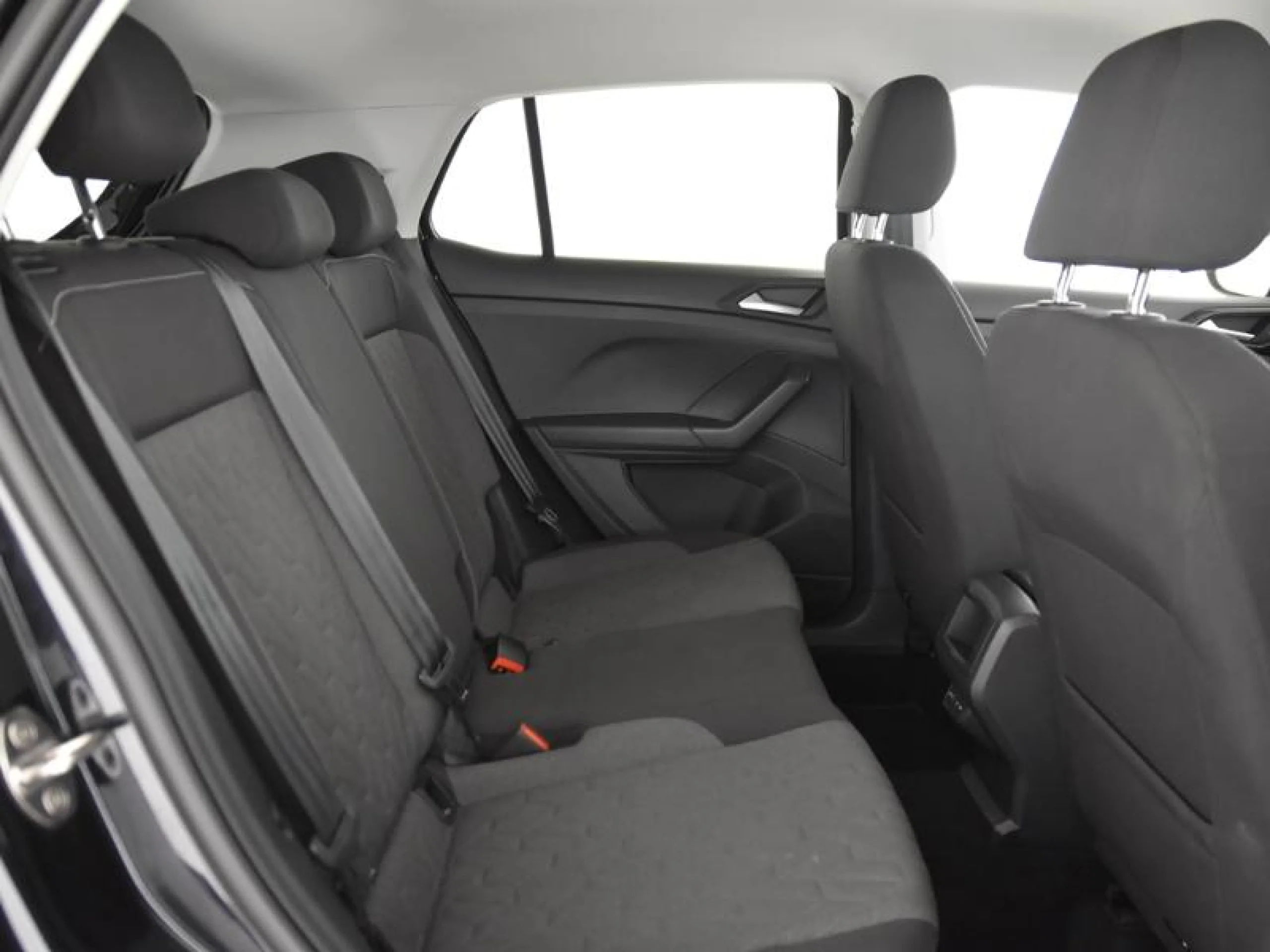 VOLKSWAGEN T CROSS LIFE 1.0 TSI 85KW (115CV) DSG - Foto 6