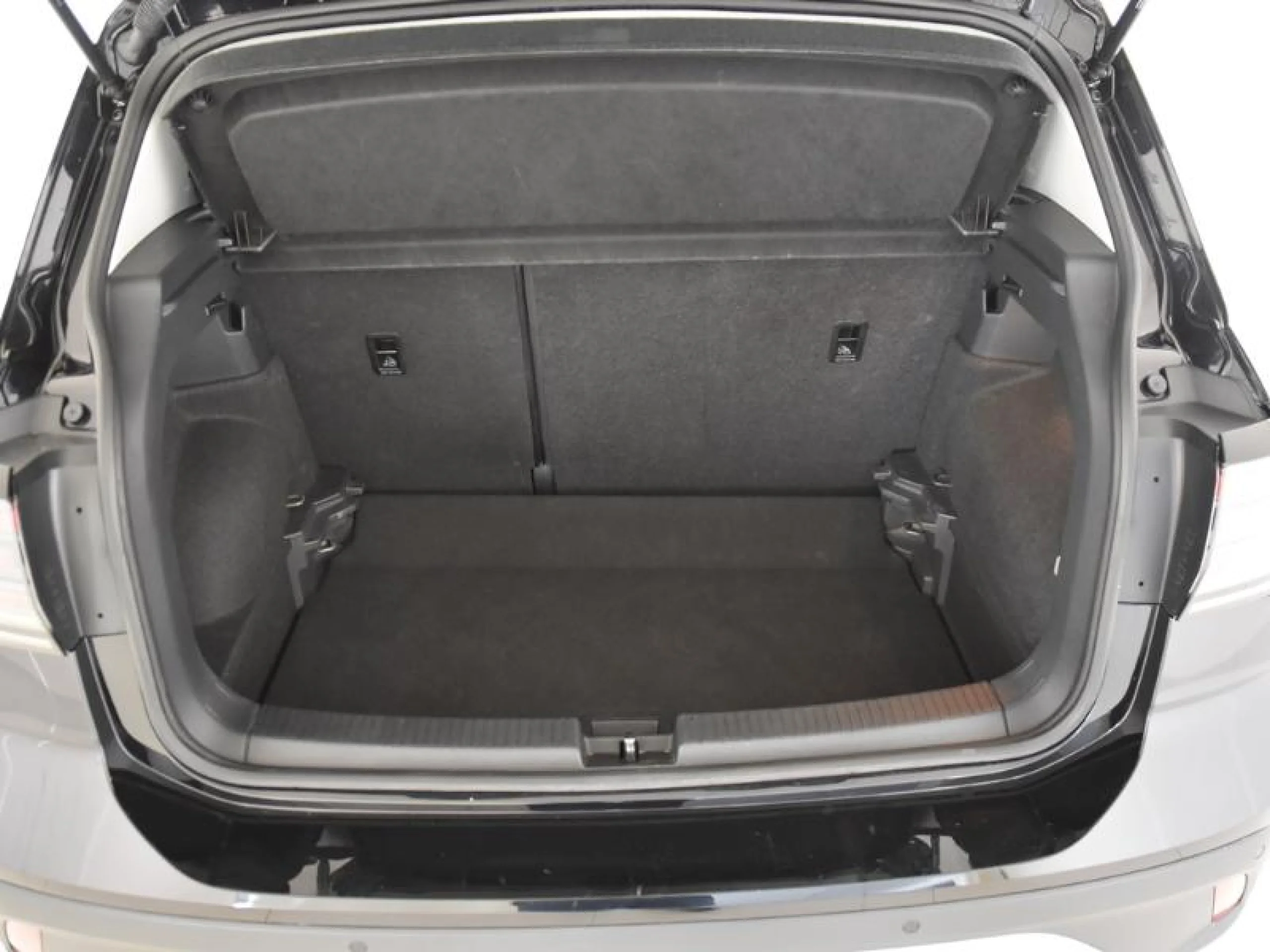 VOLKSWAGEN T CROSS LIFE 1.0 TSI 85KW (115CV) DSG - Foto 7