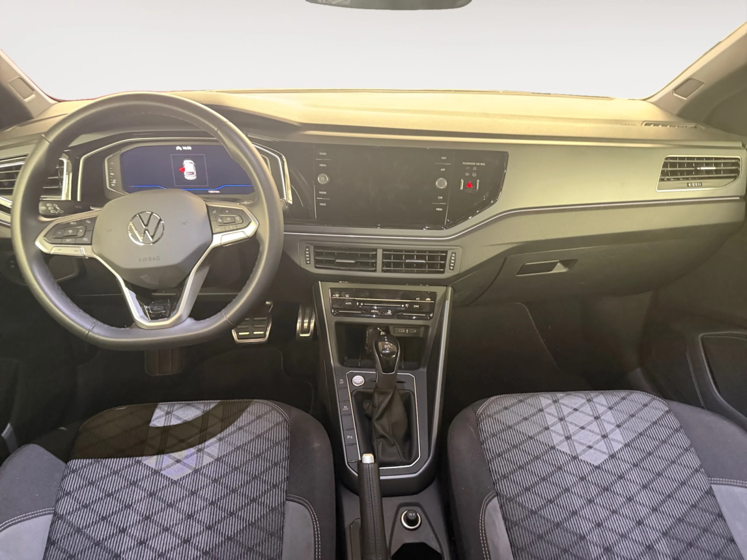 VOLKSWAGEN TAIGO R LINE 1.0 TSI 85KW (115CV) DSG - Foto 4