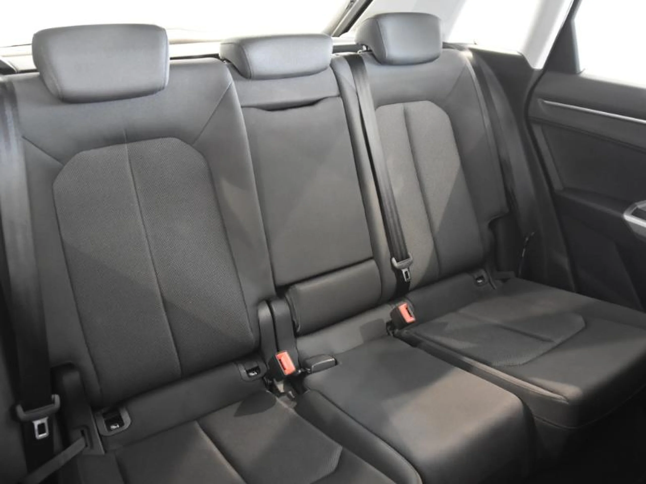 AUDI Q3 ADVANCED 35 TDI 110KW (150CV) S TRONIC - Foto 6