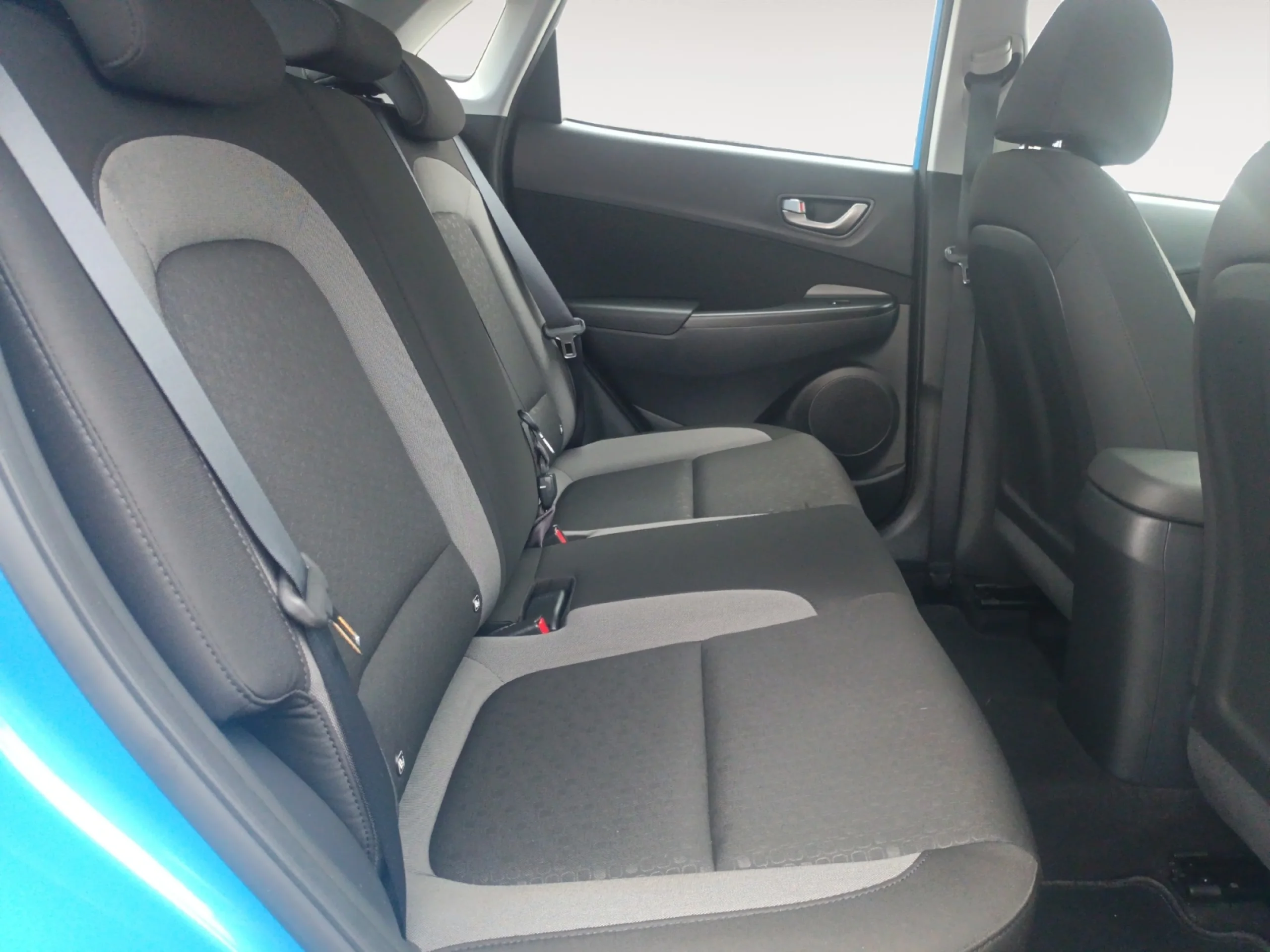 HYUNDAI KONA 1.0 TGDI KLASS 4X2 - Foto 6